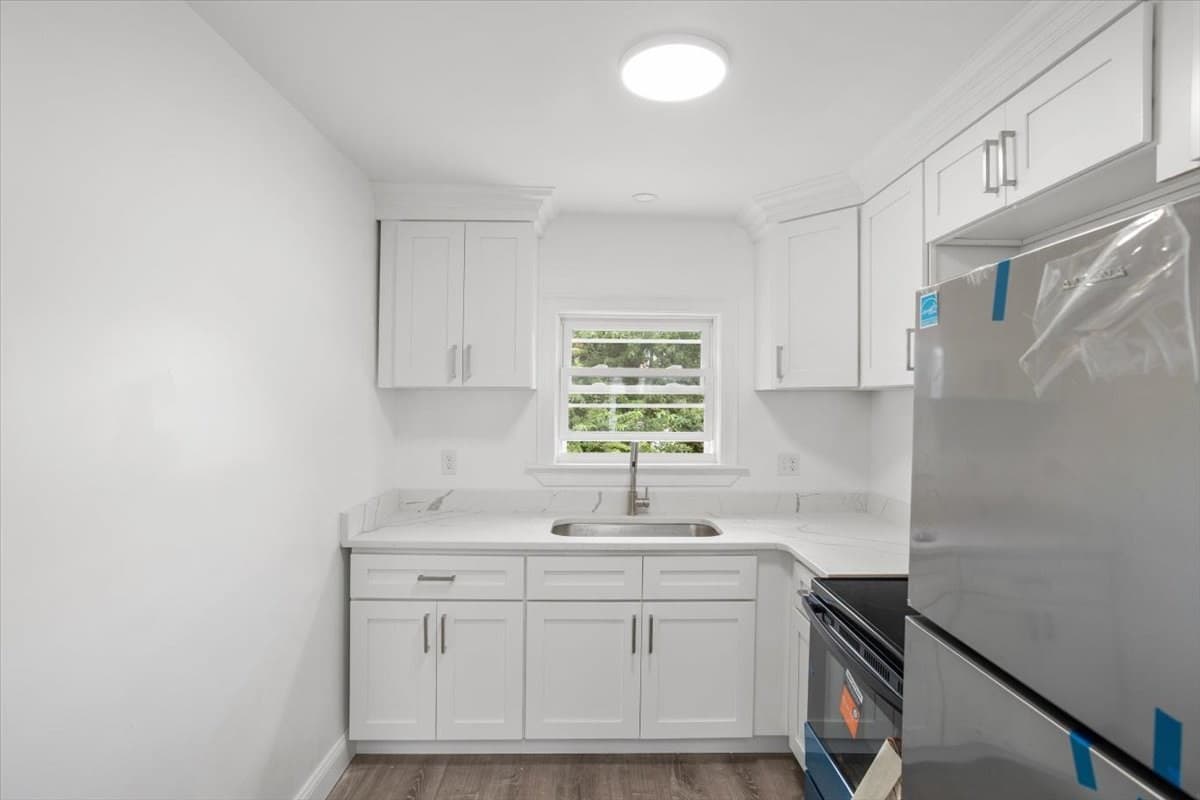 2 Family - 2 Units Up/Down at 149 Burnside Street, Providence RI 02905, Providence, photo 32 of 41