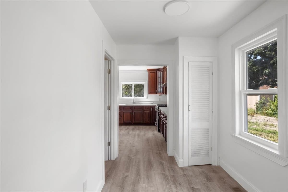 2 Family - 2 Units Up/Down at 149 Burnside Street, Providence RI 02905, Providence, photo 19 of 41