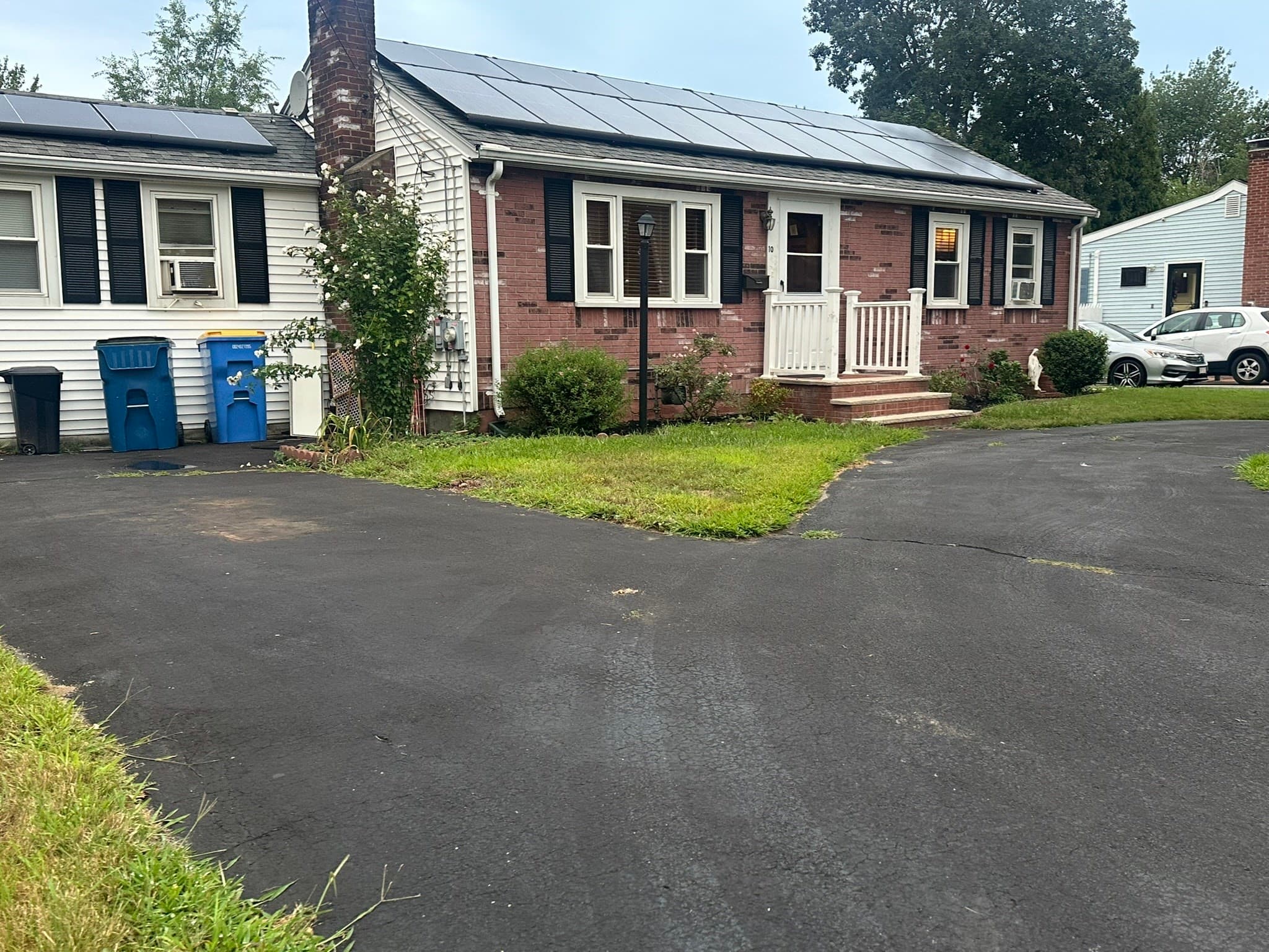 Single Family Residence at 10 Milton Ter, Randolph MA 02368, photo 3 of 34