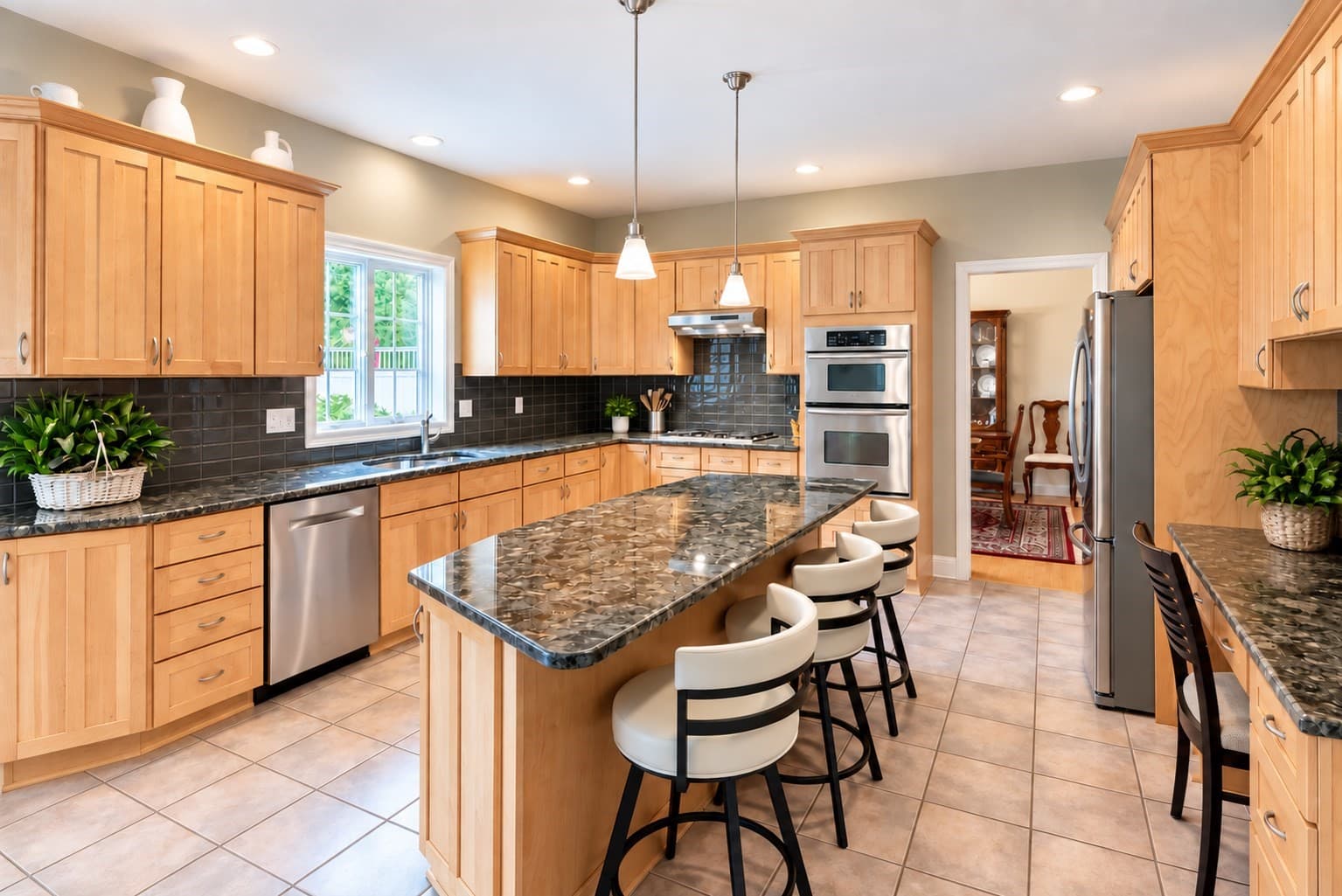Single Family Residence at 16 Ridgeview Lane, Mansfield MA 02048, Mansfield, photo 7 of 42