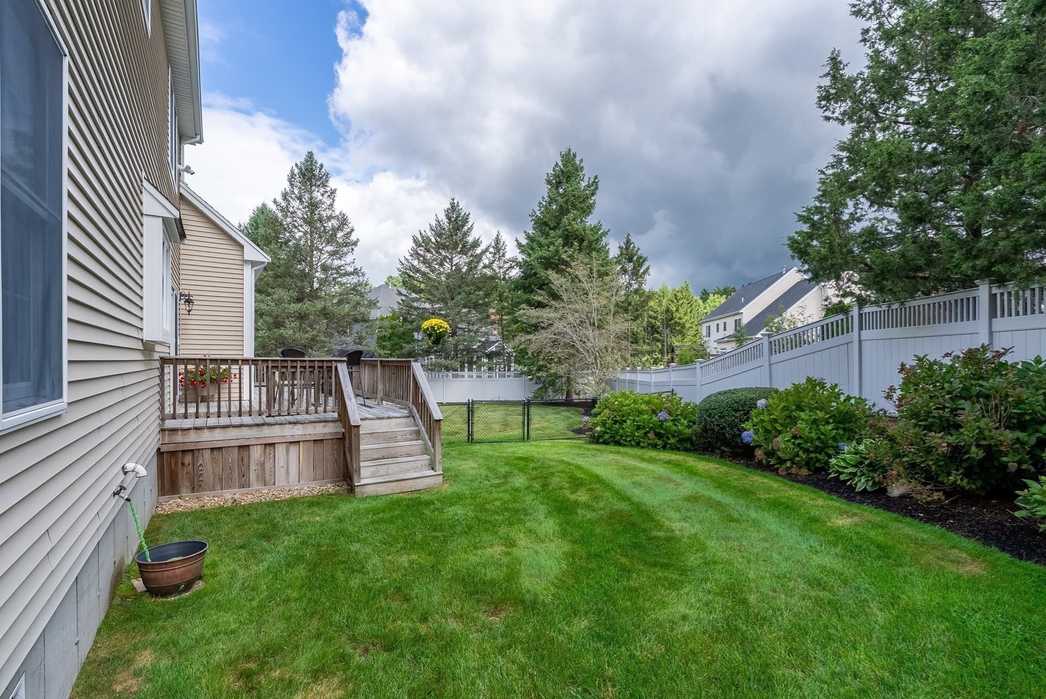 Single Family Residence at 16 Ridgeview Lane, Mansfield MA 02048, Mansfield, photo 32 of 42