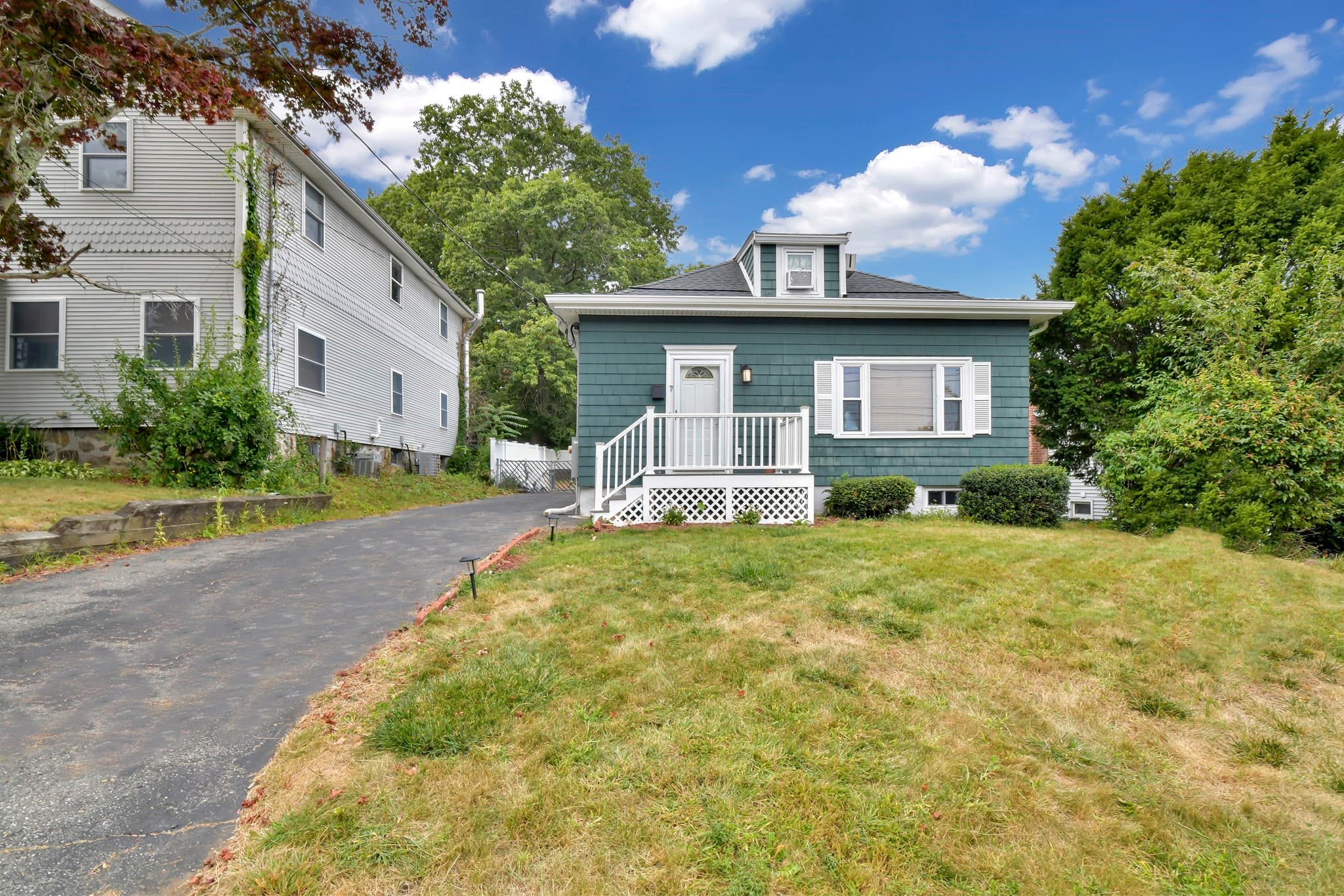 Single Family Residence at 7 Williams Ave, Dedham MA 02026, photo 2 of 28