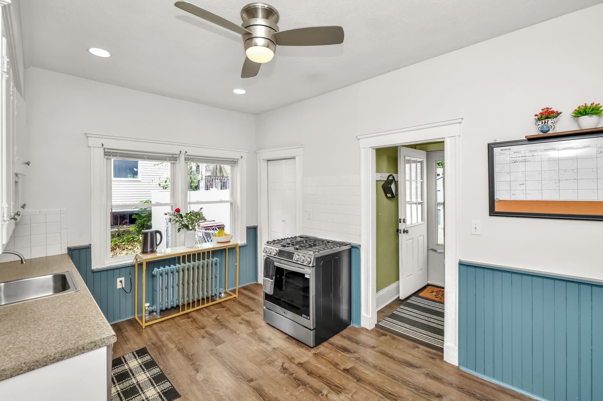 Single Family Residence at 7 Williams Ave, Dedham MA 02026, photo 16 of 28