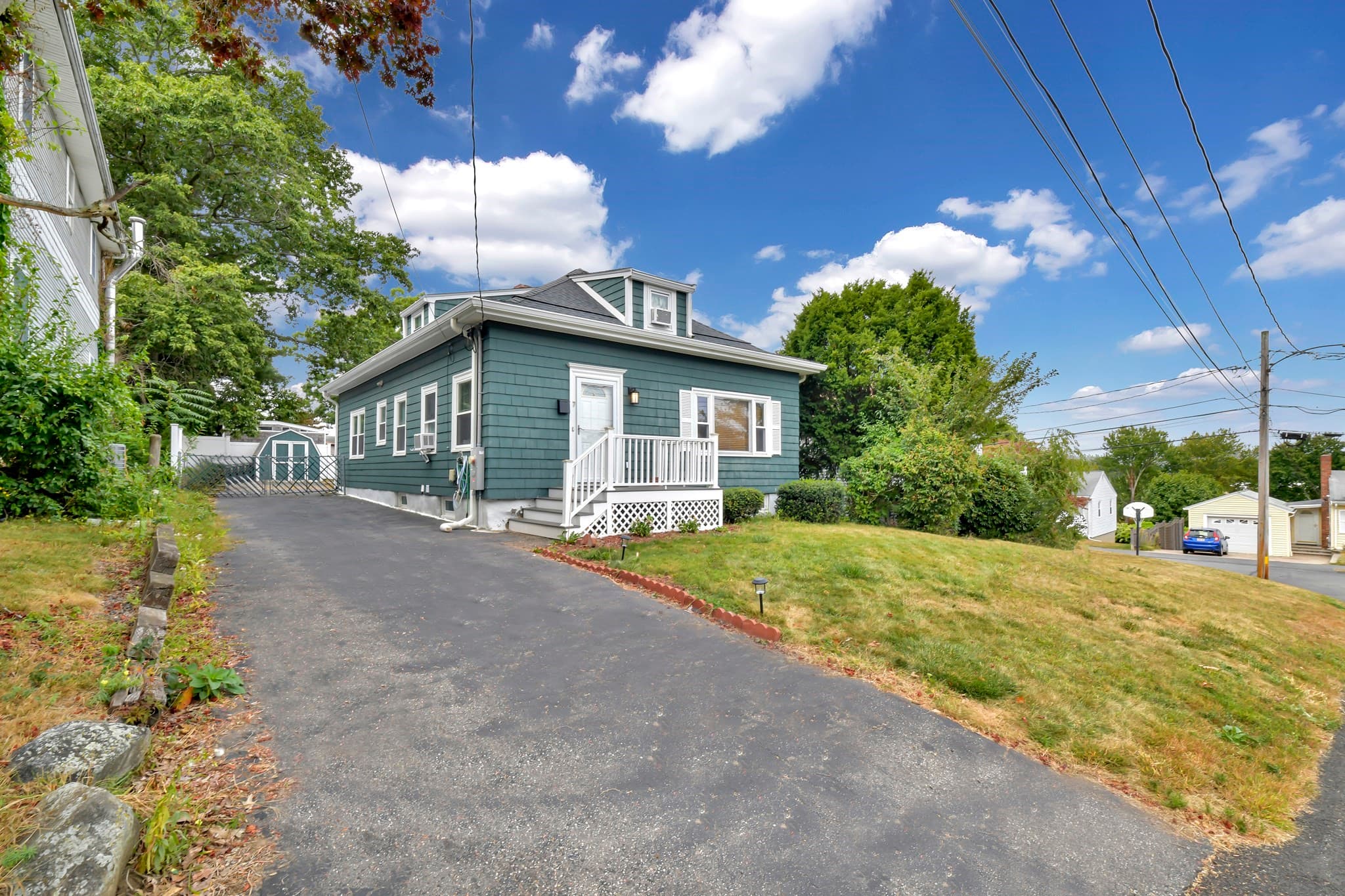 7 Williams Ave, Dedham MA 02026