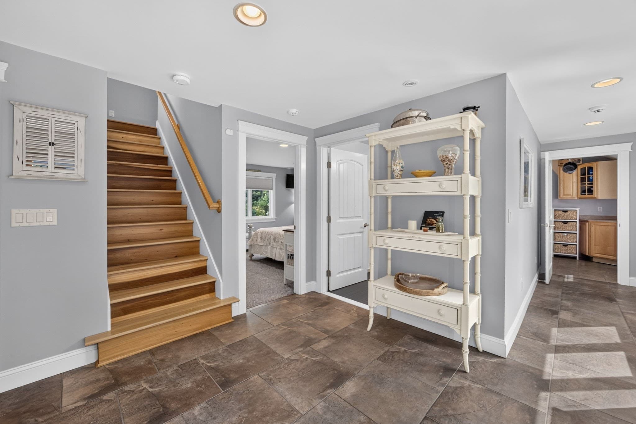 Single Family Residence at 20 Circle Drive, Chatham MA 02659, Chatham, photo 22 of 42