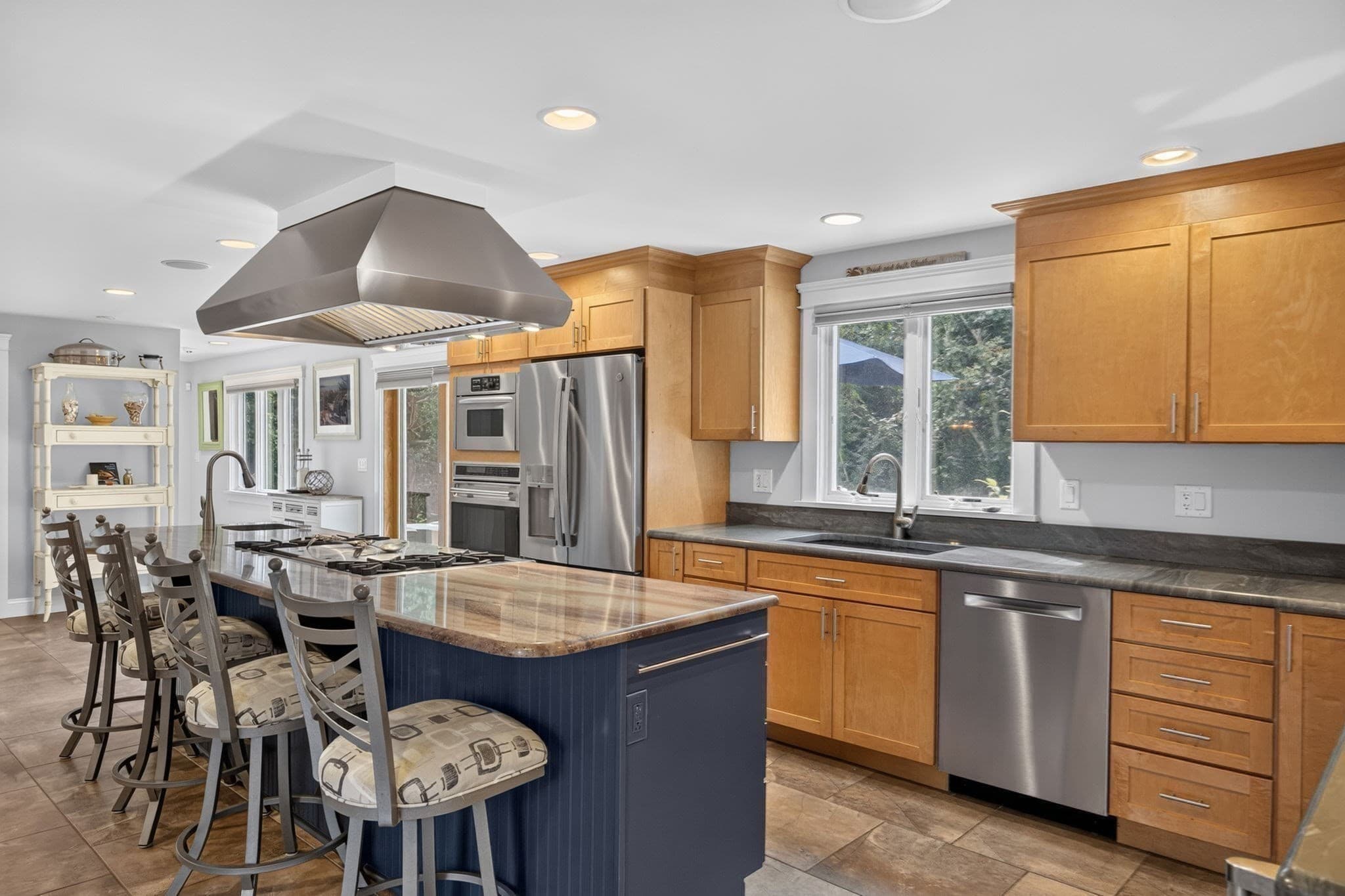 Single Family Residence at 20 Circle Drive, Chatham MA 02659, Chatham, photo 14 of 42