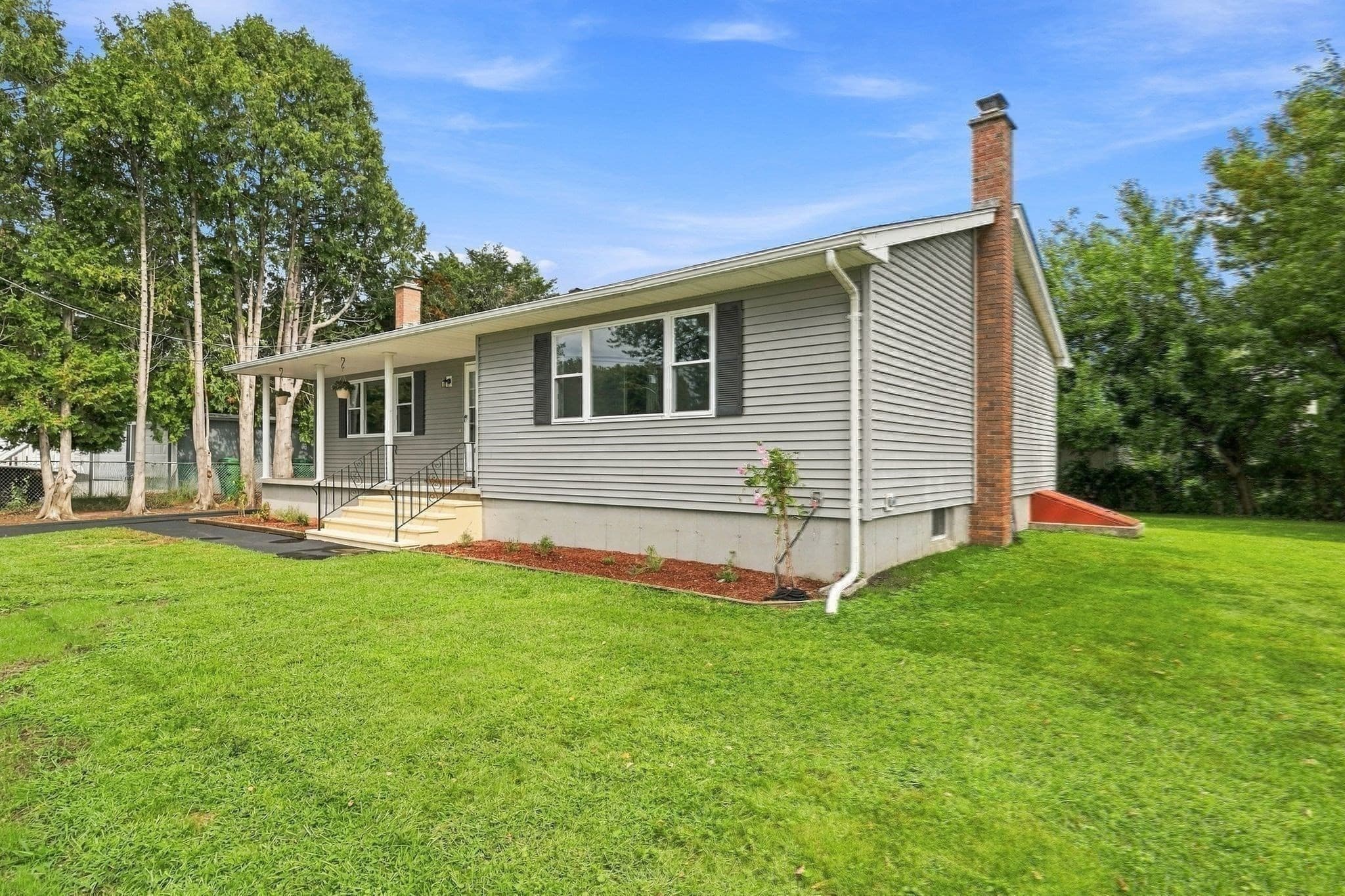 Single Family Residence at 192 Empire St, Chicopee MA 01013, photo 38 of 42