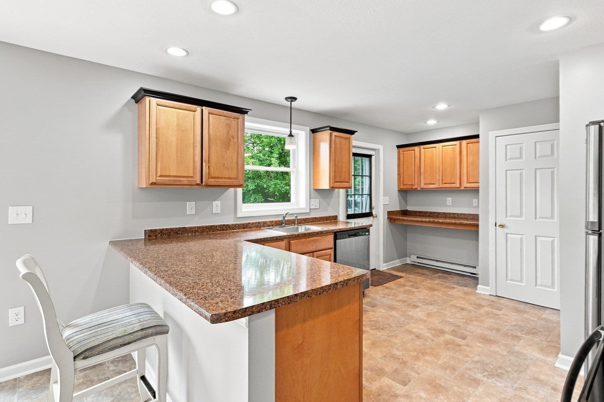 Single Family Residence at 192 Empire St, Chicopee MA 01013, photo 11 of 42