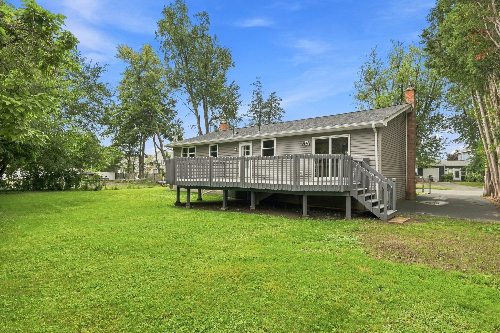 Single Family Residence at 192 Empire St, Chicopee MA 01013, photo 40 of 42