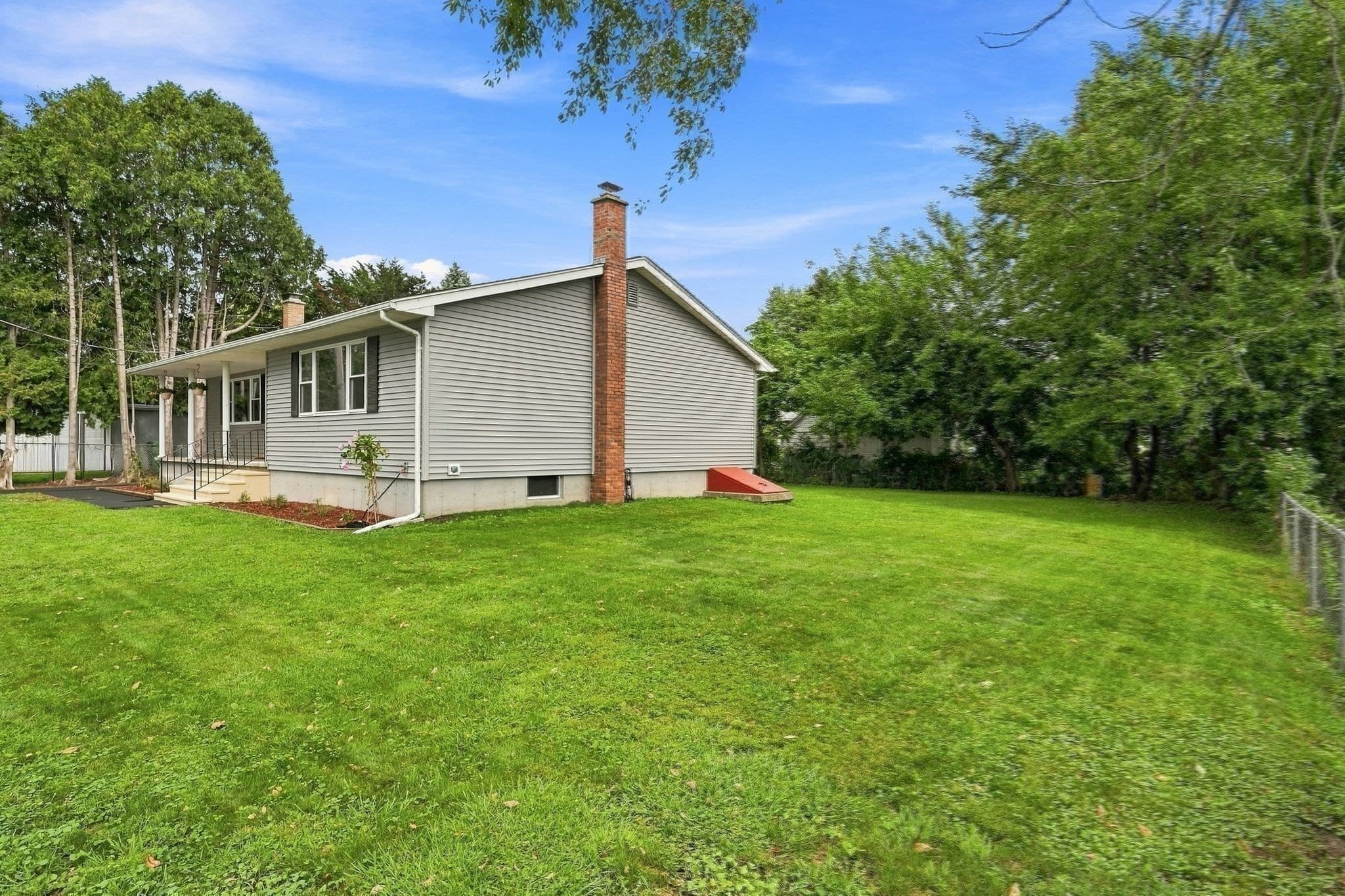 Single Family Residence at 192 Empire St, Chicopee MA 01013, photo 39 of 42