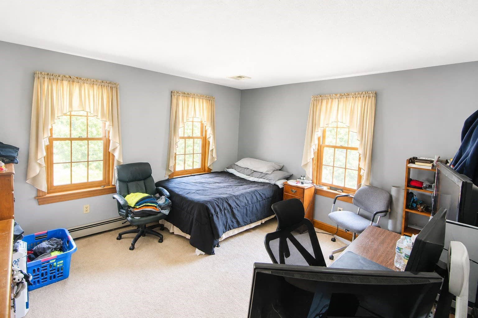 Single Family Residence at 125 Boxwood Ln, Bridgewater MA 02324, Bridgewater, photo 27 of 32