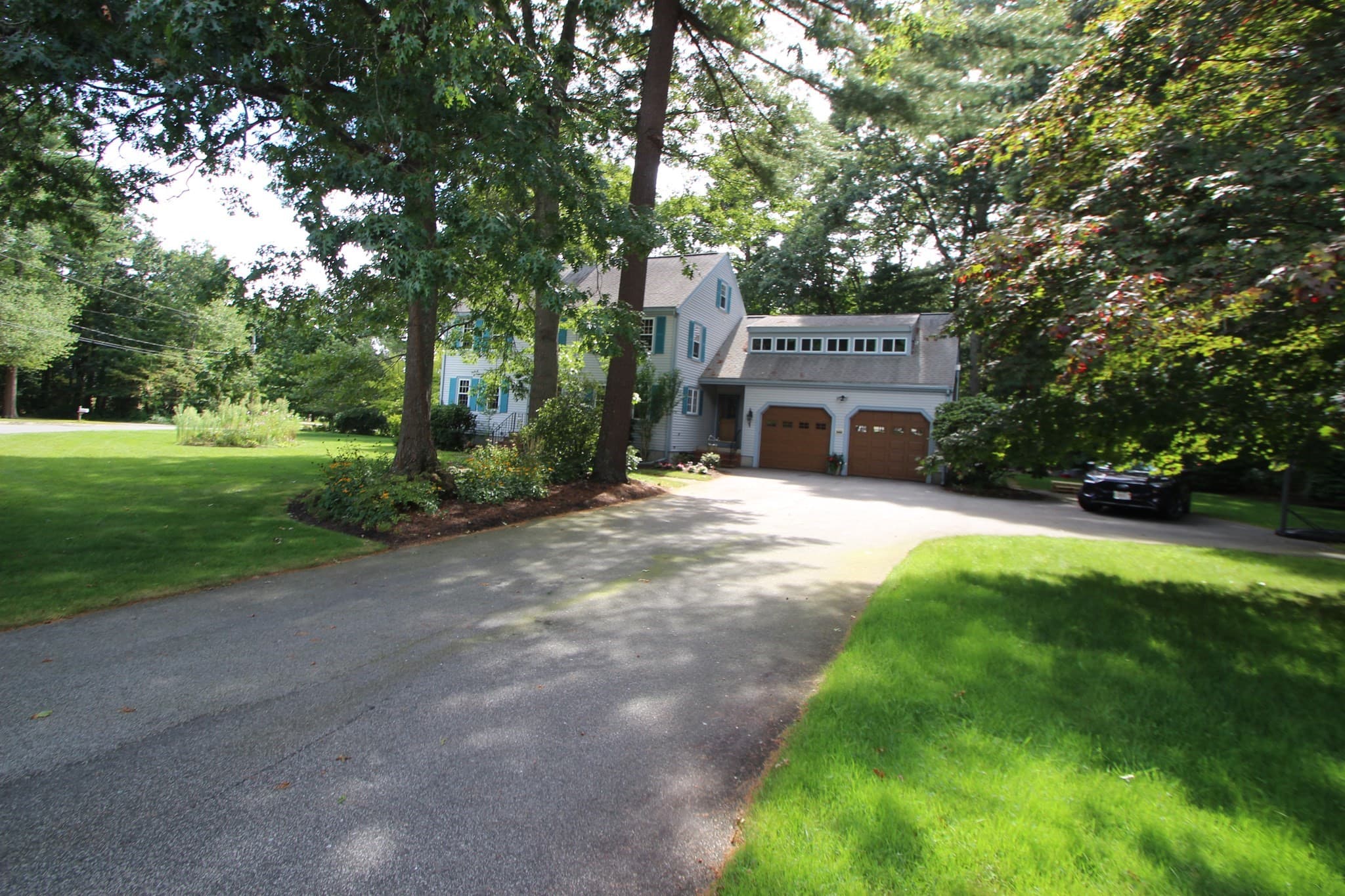 Single Family Residence at 125 Boxwood Ln, Bridgewater MA 02324, Bridgewater, photo 2 of 32