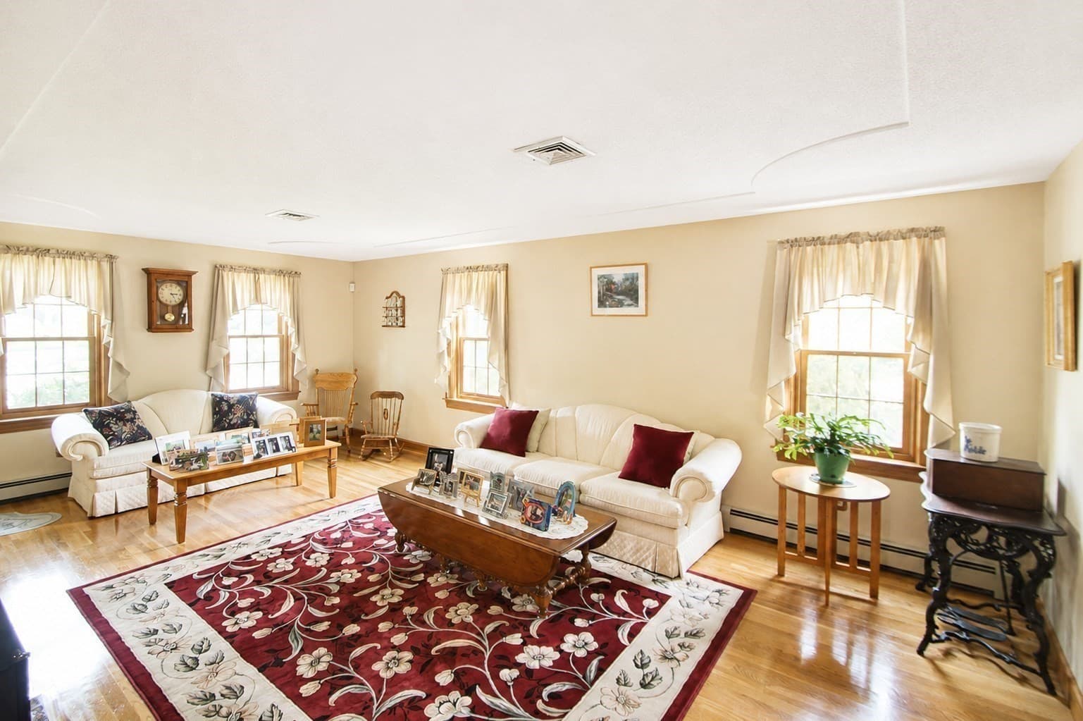 Single Family Residence at 125 Boxwood Ln, Bridgewater MA 02324, Bridgewater, photo 12 of 32
