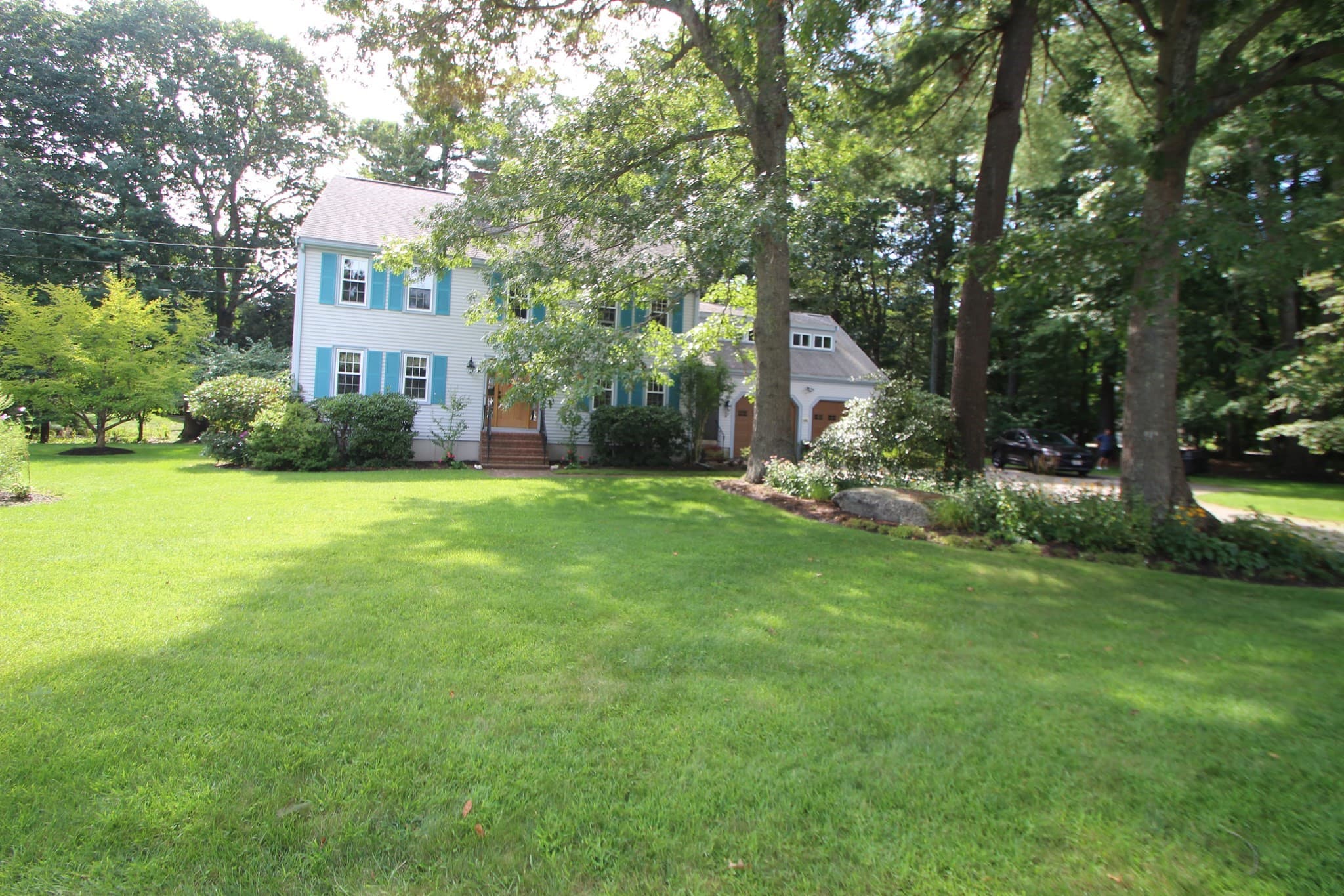 Single Family Residence at 125 Boxwood Ln, Bridgewater MA 02324, Bridgewater, photo 3 of 32