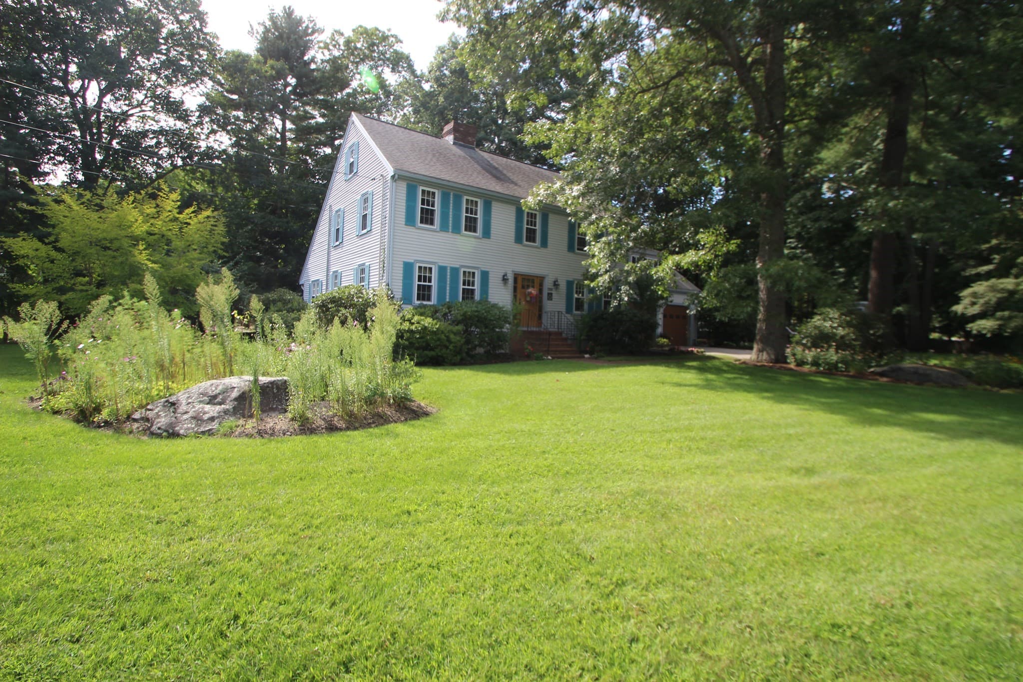 125 Boxwood Ln, Bridgewater MA 02324