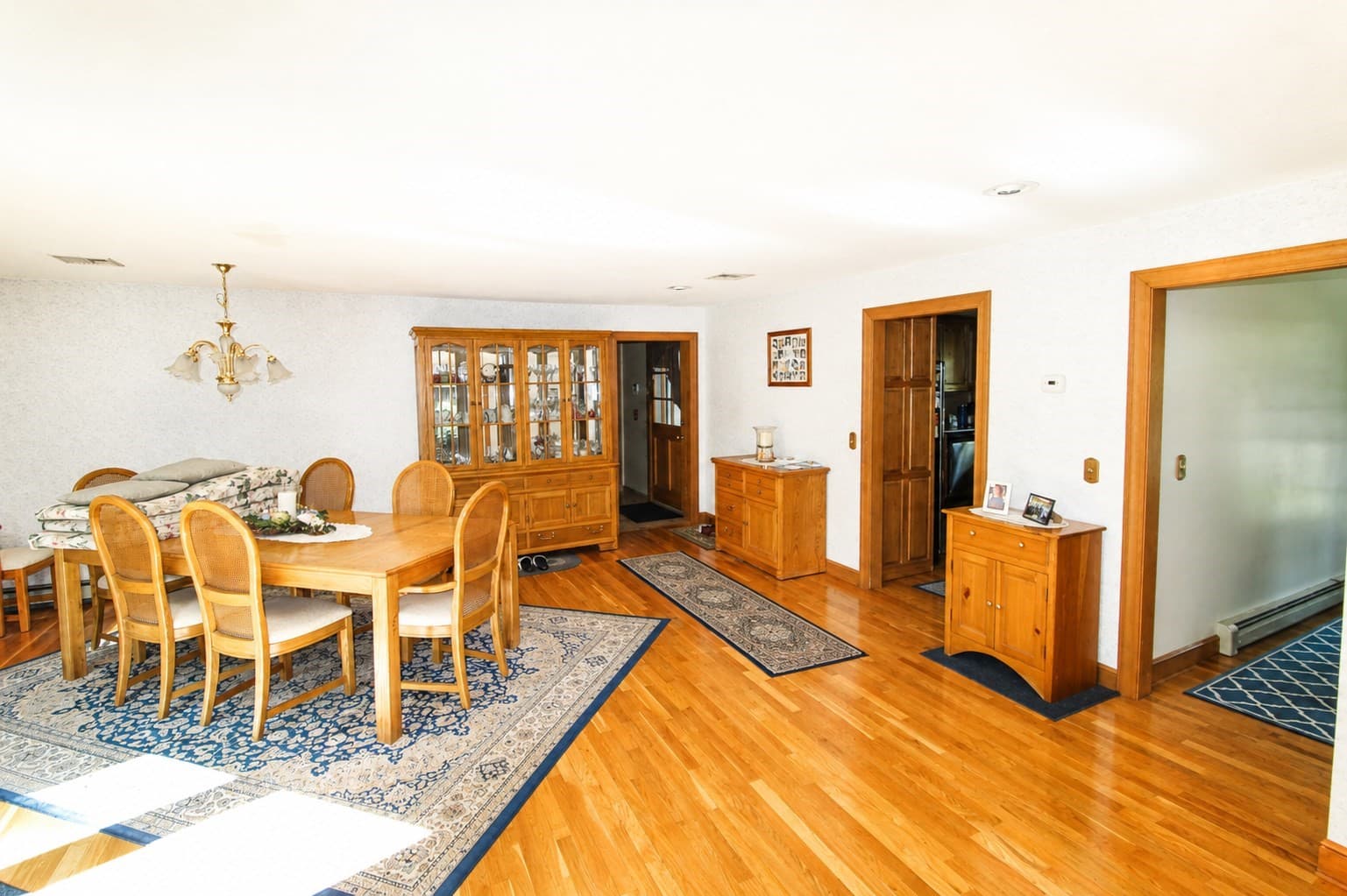 Single Family Residence at 125 Boxwood Ln, Bridgewater MA 02324, Bridgewater, photo 14 of 32