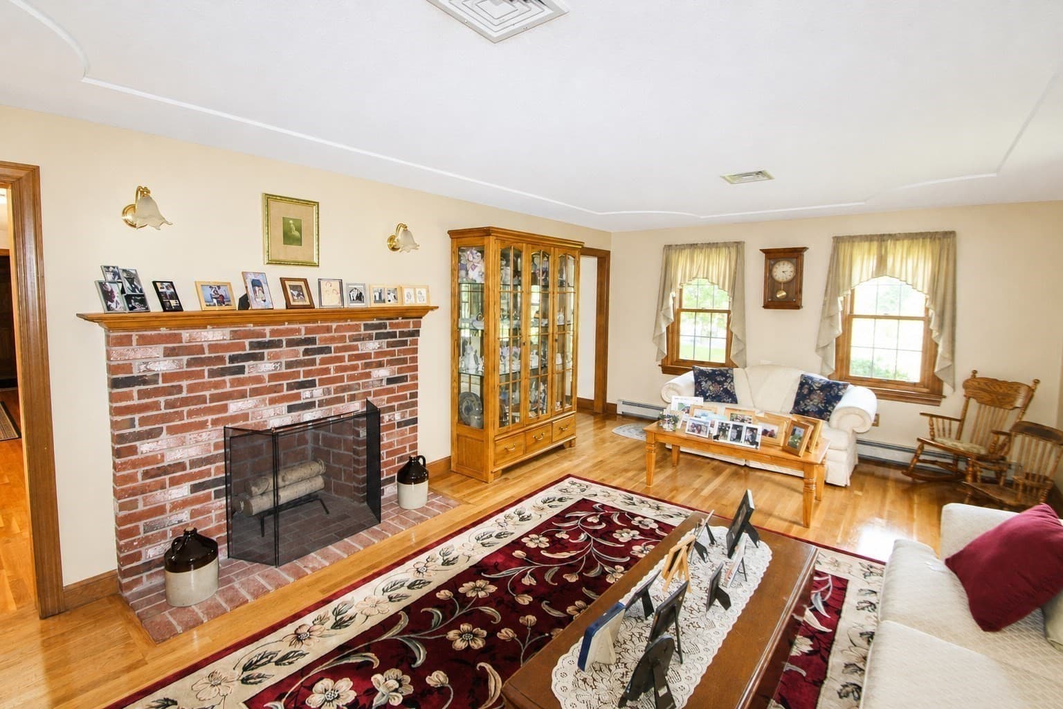 Single Family Residence at 125 Boxwood Ln, Bridgewater MA 02324, Bridgewater, photo 11 of 32