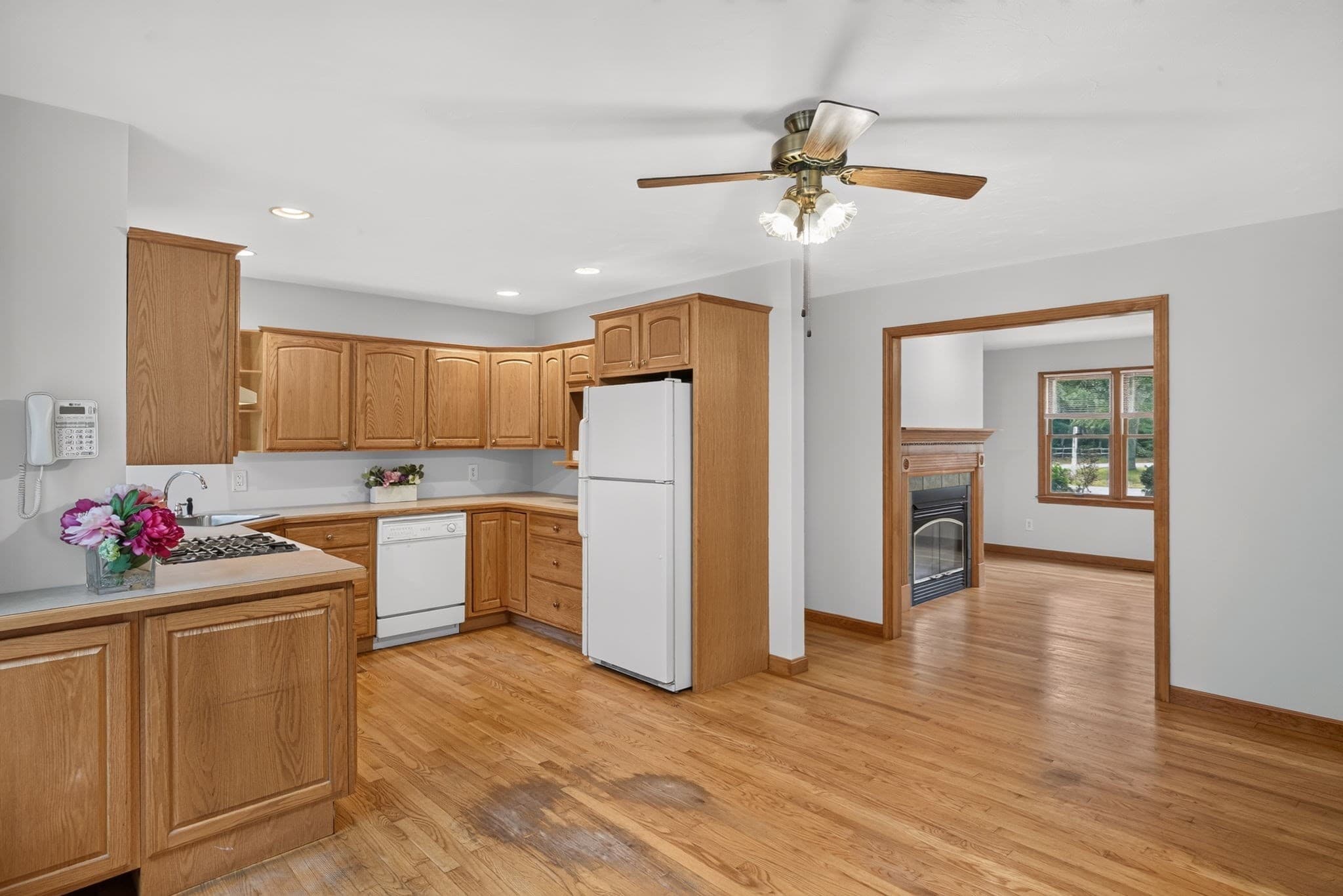 Single Family Residence at 10 Spinnaker Street, Sandwich MA 02563, Sandwich, photo 13 of 35