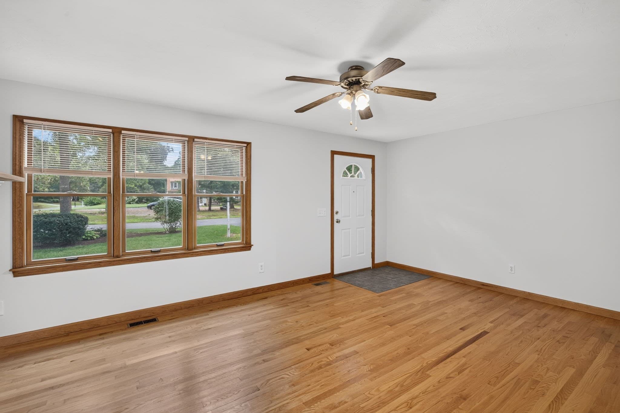 Single Family Residence at 10 Spinnaker Street, Sandwich MA 02563, Sandwich, photo 7 of 35