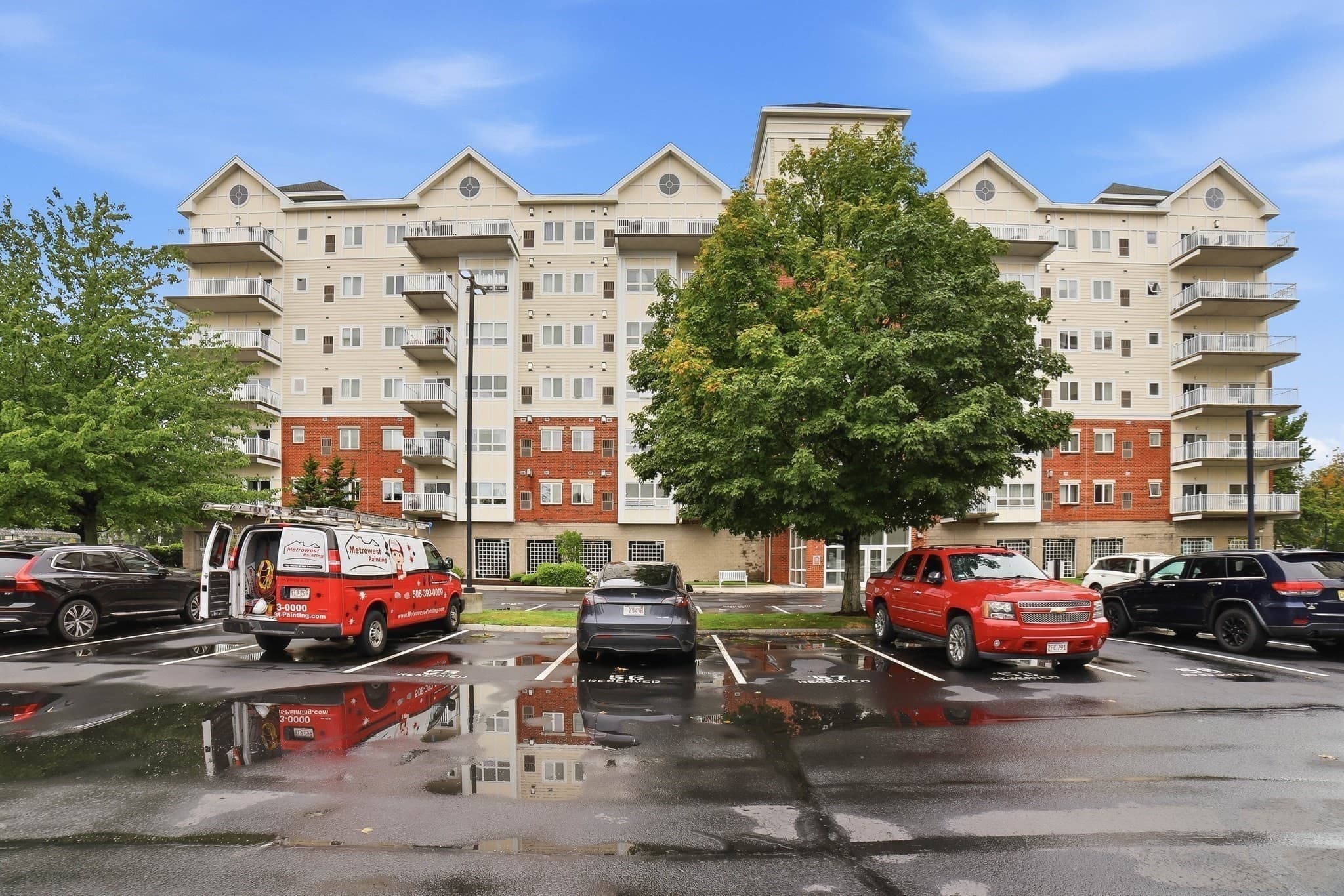 Condominium at 527 Pawtucket Blvd # 608, Lowell MA 01854, photo 16 of 27