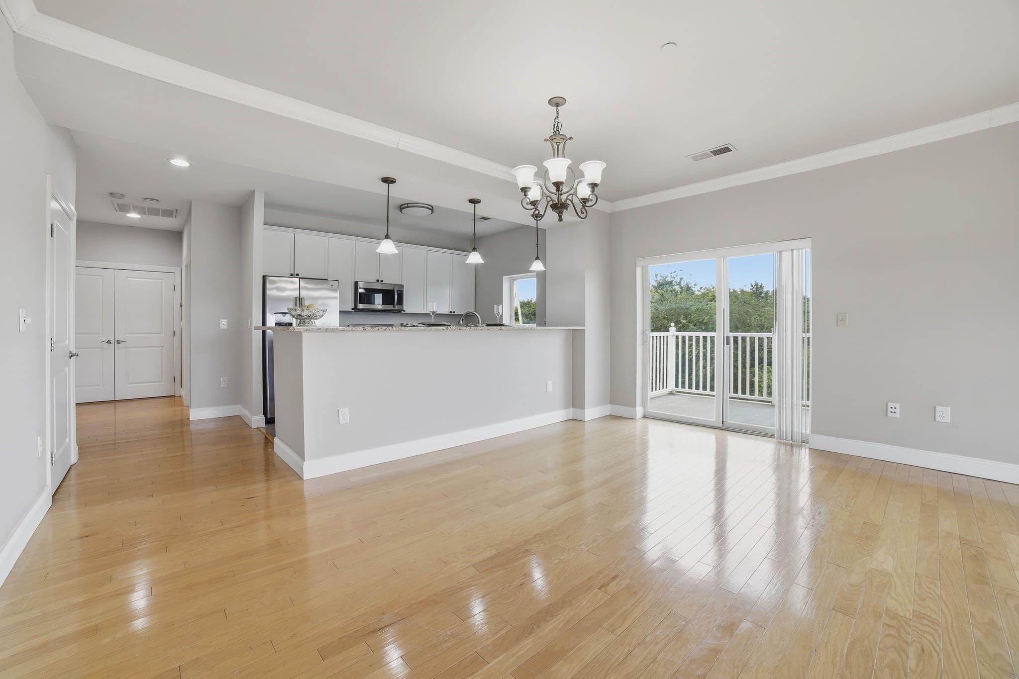 Condominium at 527 Pawtucket Blvd # 608, Lowell MA 01854, photo 5 of 27