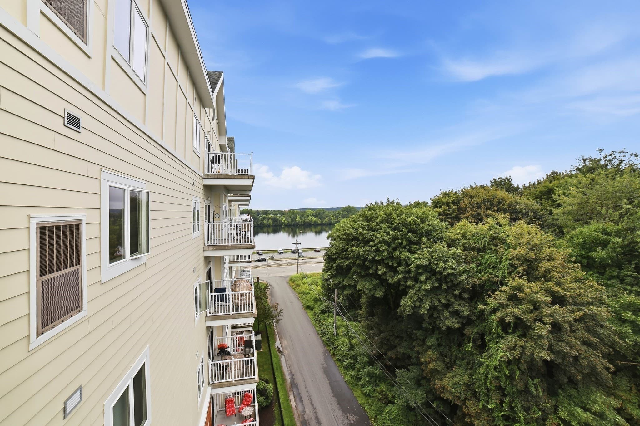 Condominium at 527 Pawtucket Blvd # 608, Lowell MA 01854, photo 19 of 27