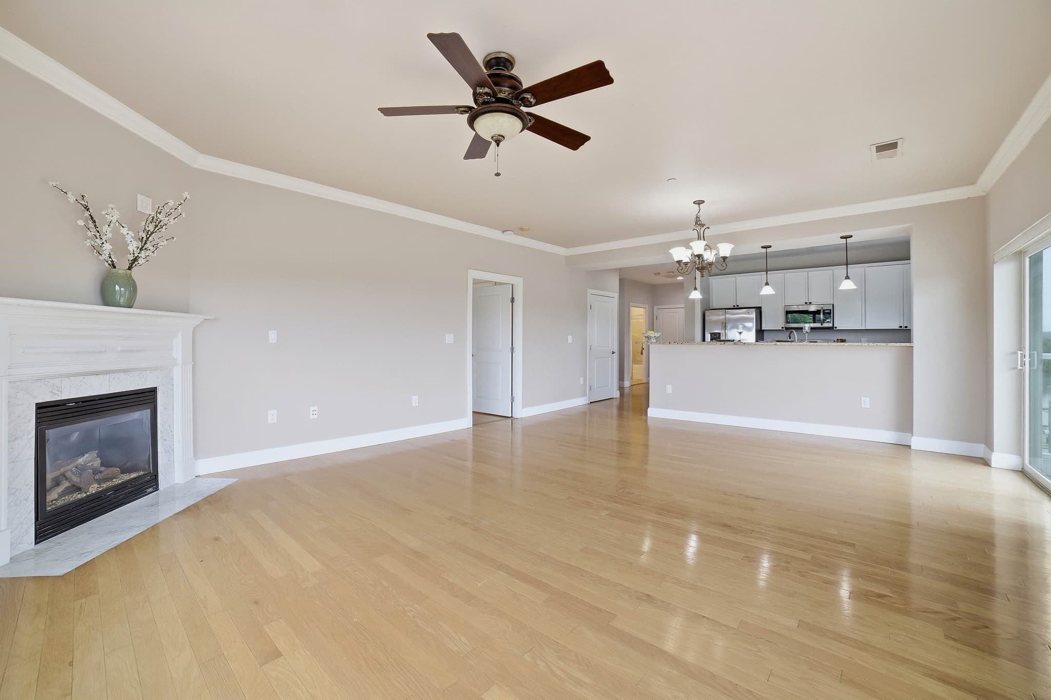 Condominium at 527 Pawtucket Blvd # 608, Lowell MA 01854, photo 8 of 27