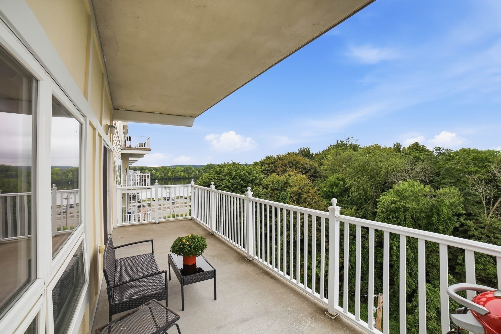 Condominium at 527 Pawtucket Blvd # 608, Lowell MA 01854, photo 21 of 27