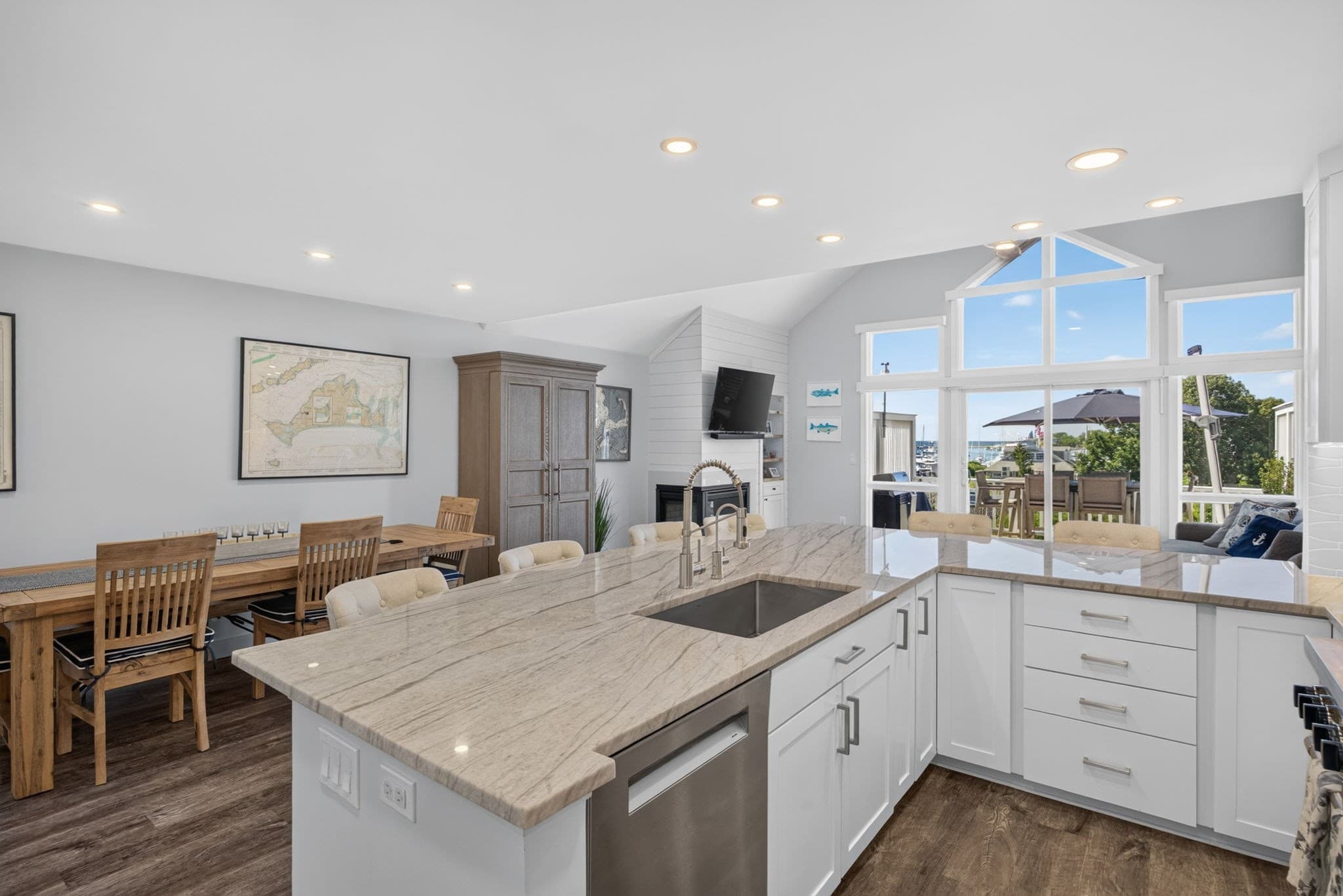 Condominium at 9 Keel De Sac # 9, Falmouth MA 02540, Falmouth, photo 9 of 38