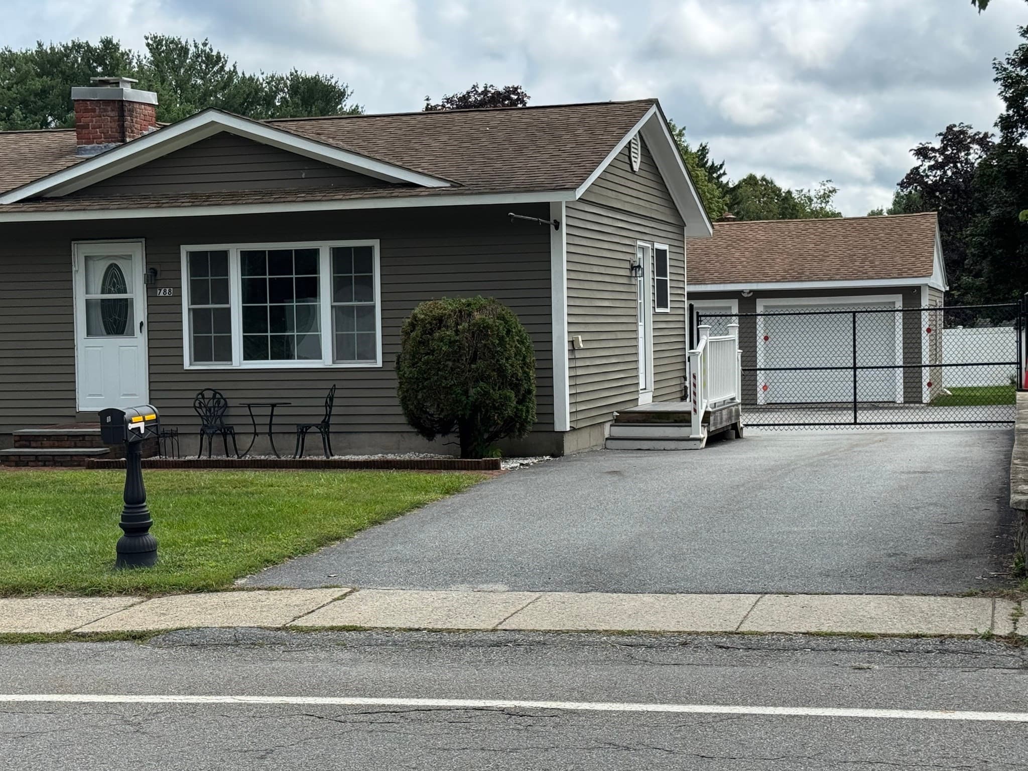Single Family Residence at 788 Church St, Northbridge MA 01588, Northbridge, photo 2 of 29