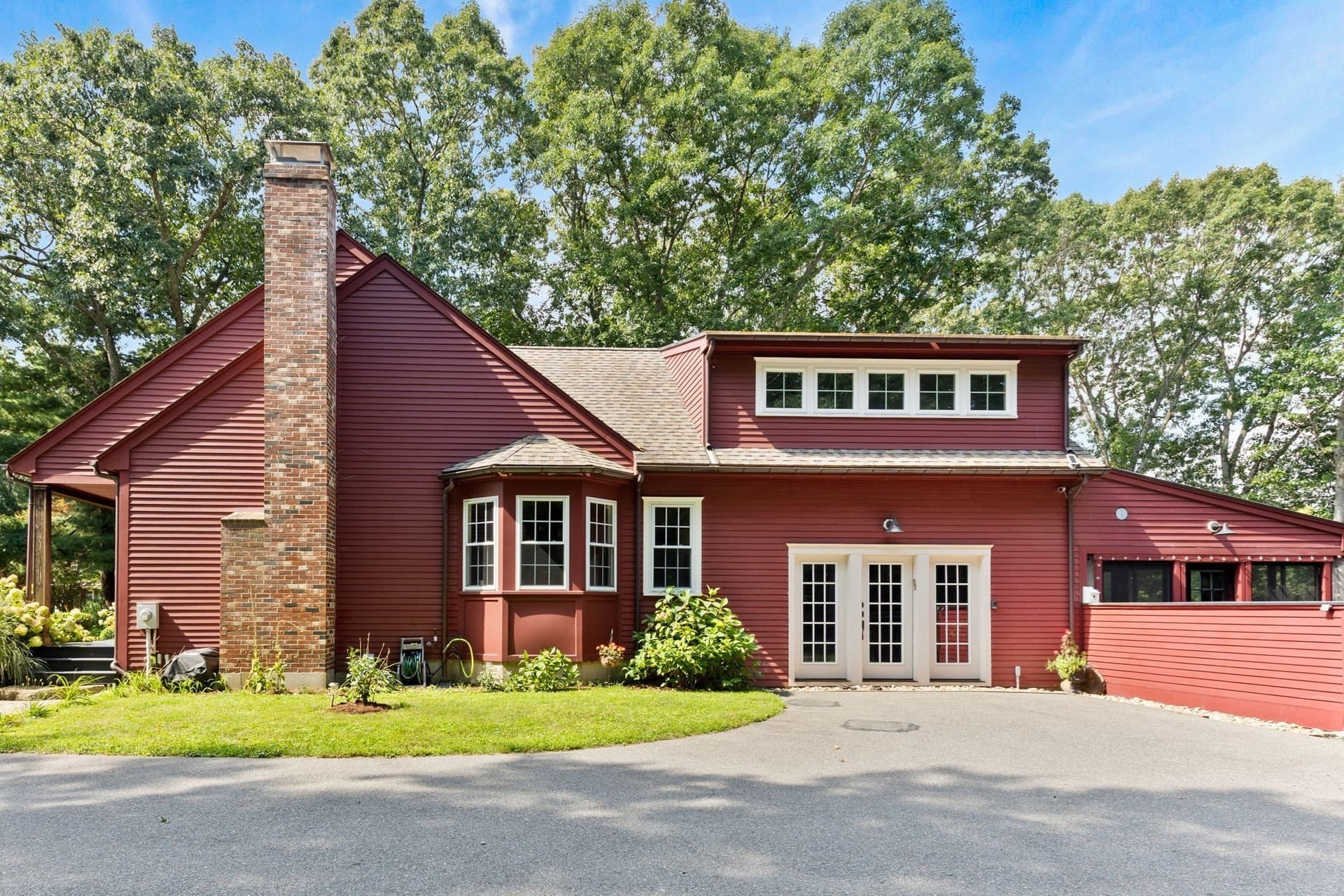 3 Faria Farm Rd, Berkley MA 02779