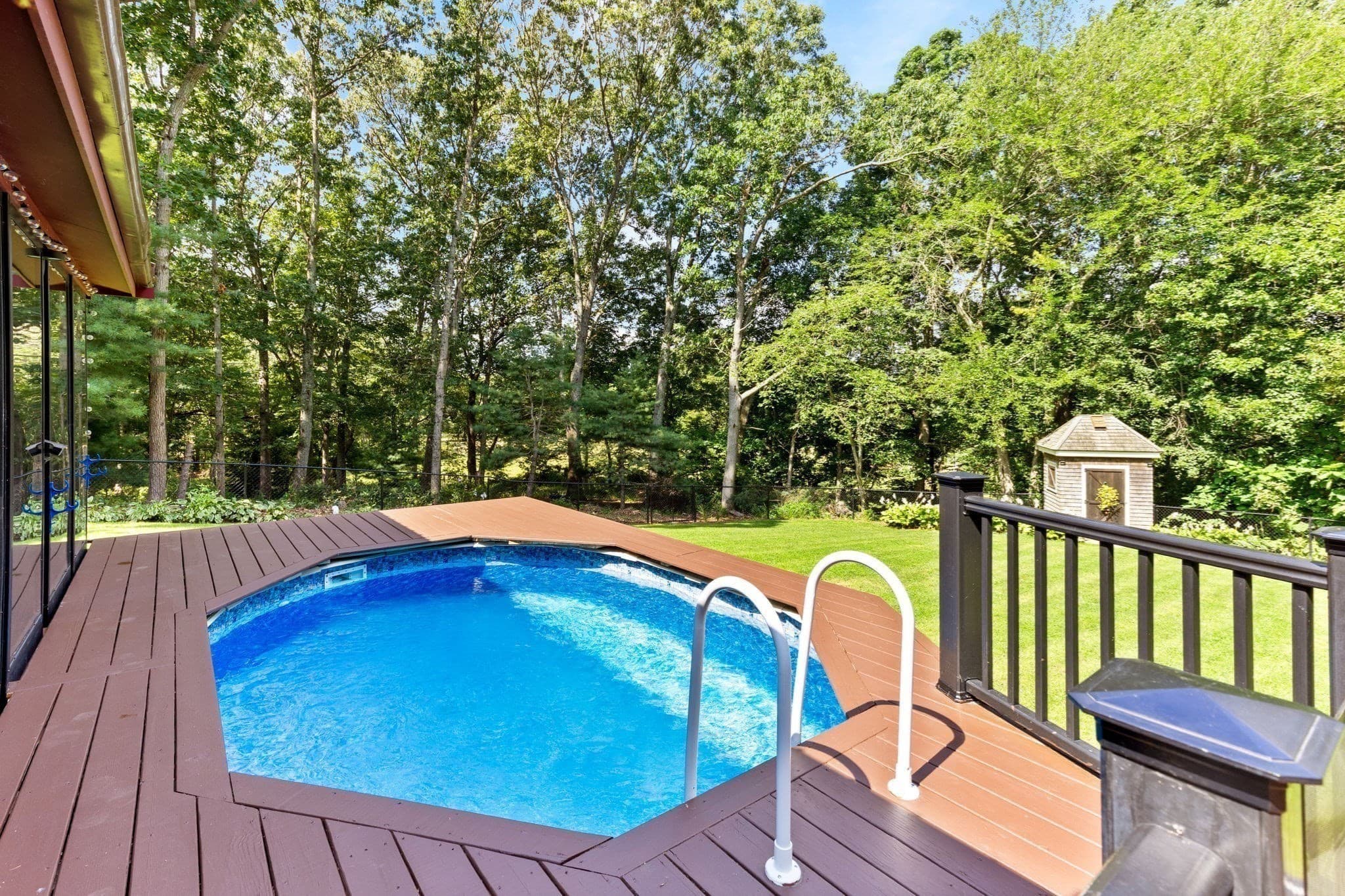 Single Family Residence at 3 Faria Farm Rd, Berkley MA 02779, Berkley, photo 24 of 42