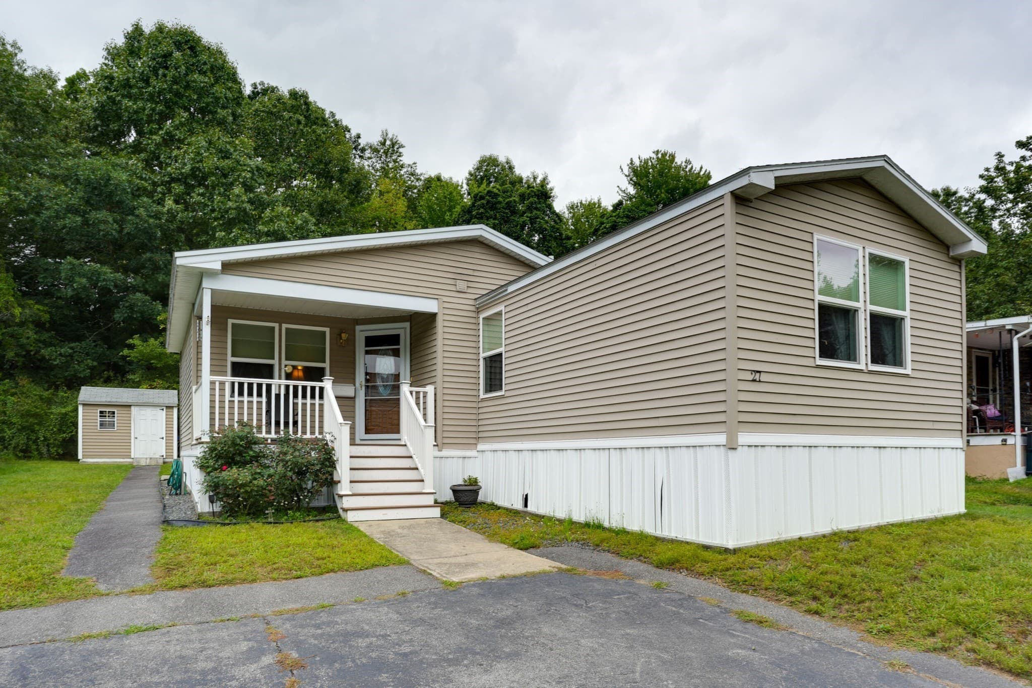 Mobile Home at 27 Sonia Drive, Marlborough MA 01752, Marlborough, photo 18 of 20