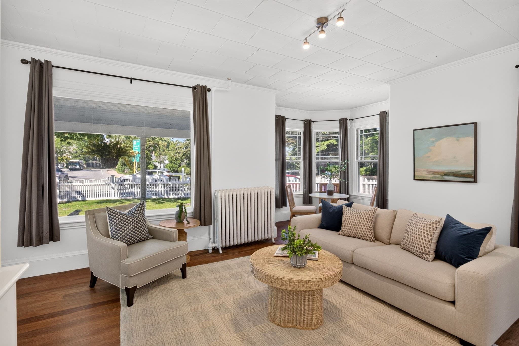 Single Family Residence at 1 Main St, Falmouth MA 02540, Falmouth, photo 7 of 40
