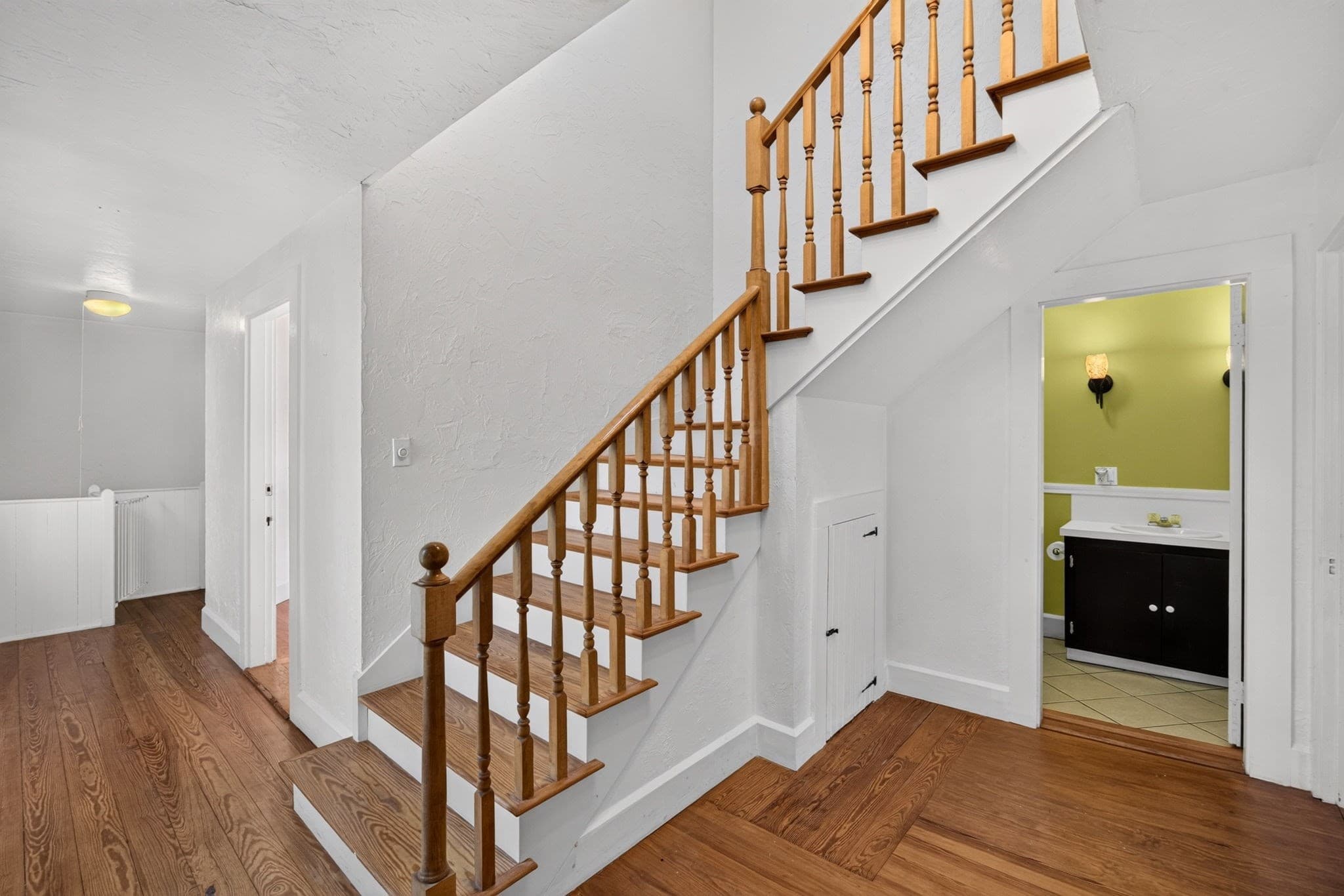 Single Family Residence at 1 Main St, Falmouth MA 02540, Falmouth, photo 35 of 40