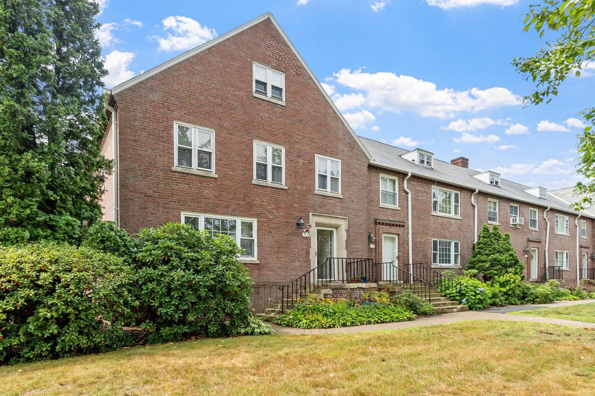 5 Walnut # 5A, Harvard MA 01434