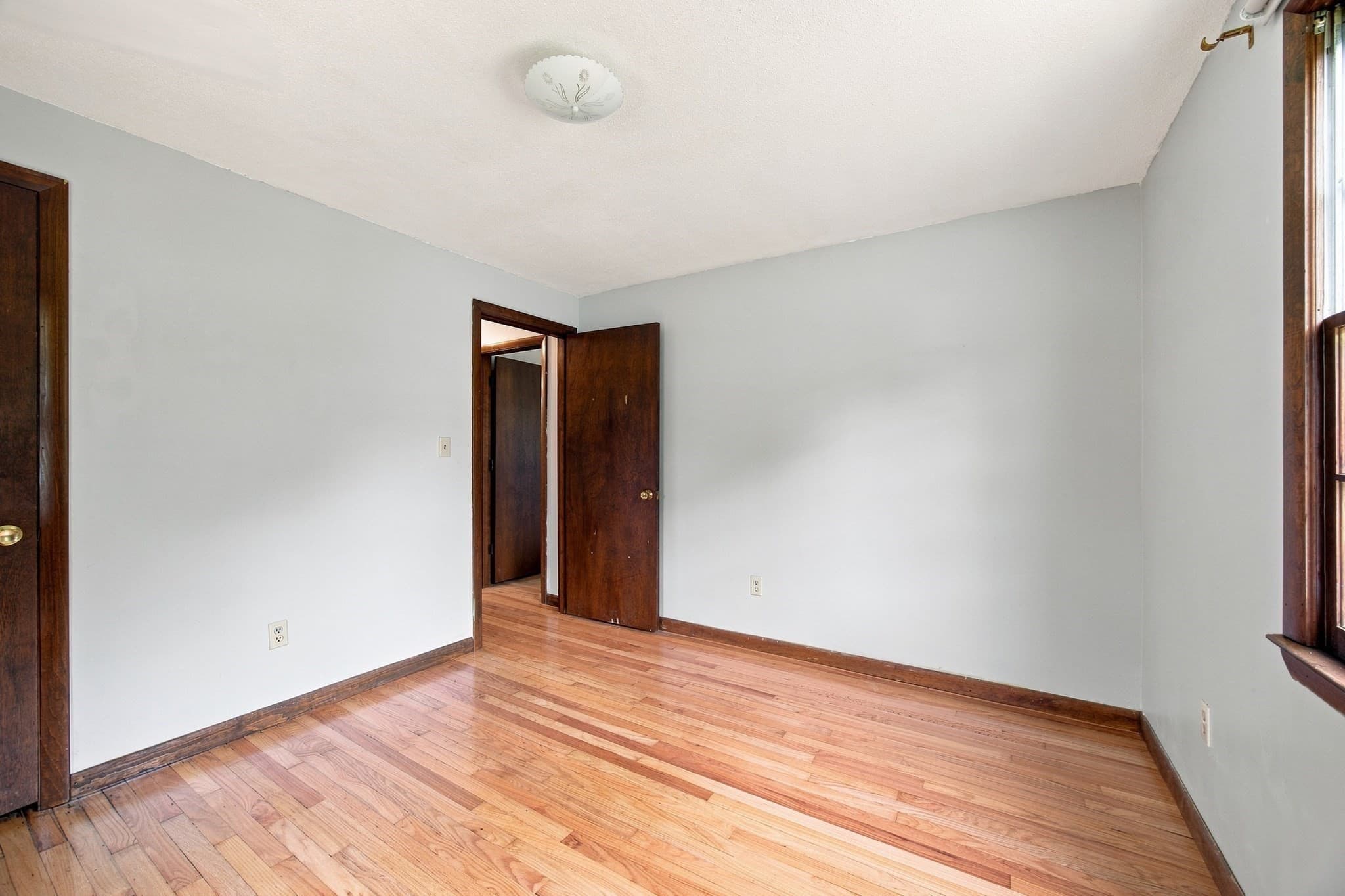 Single Family Residence at 460 Shaker Rd, Westfield MA 01085, Westfield, photo 13 of 30