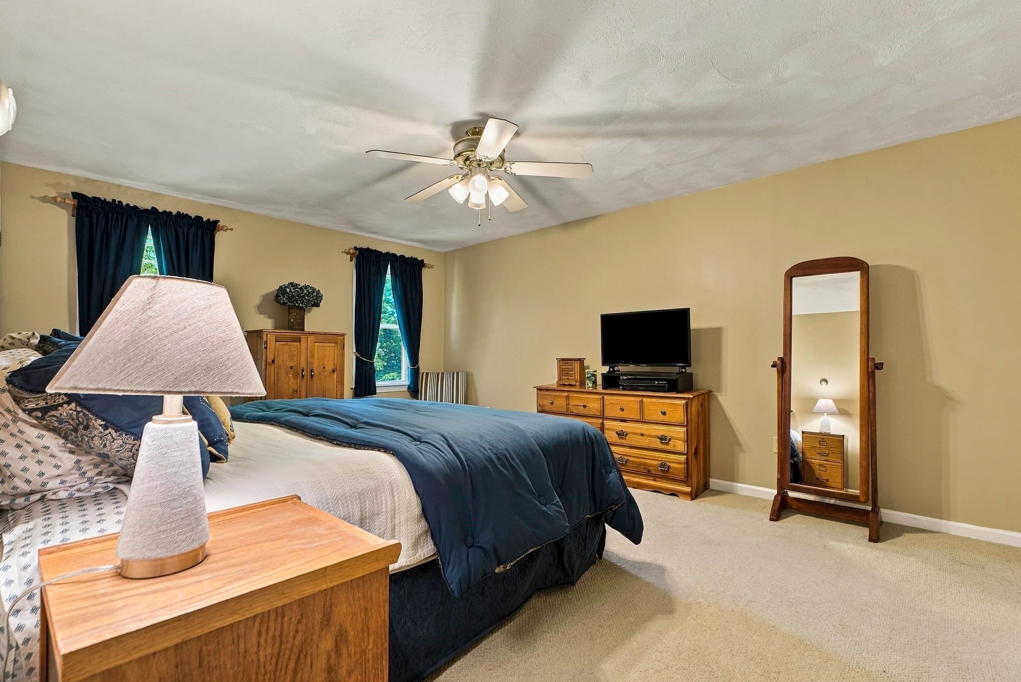 Single Family Residence at 4 Florence Cir, Upton MA 01568, Upton, photo 29 of 42