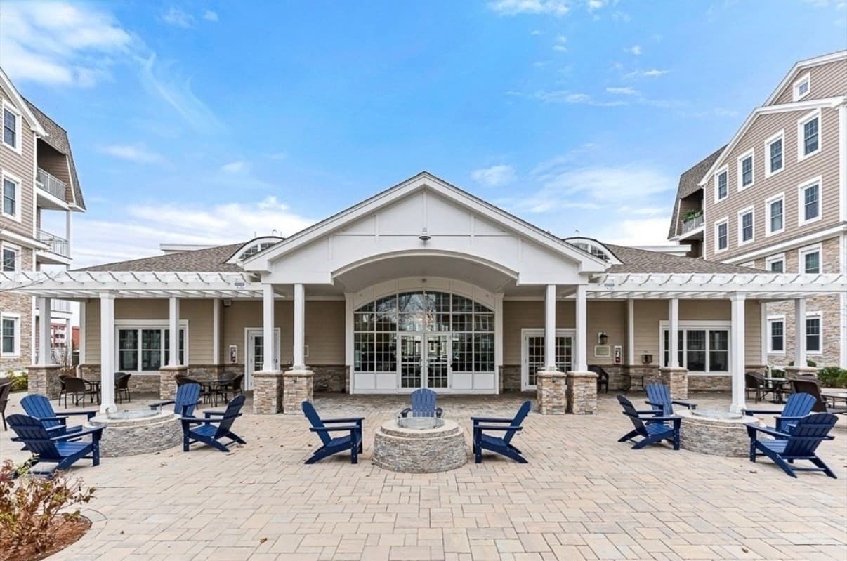 Condominium at 320 Middlesex Ave # E104, Medford MA 02155, Medford, photo 12 of 12