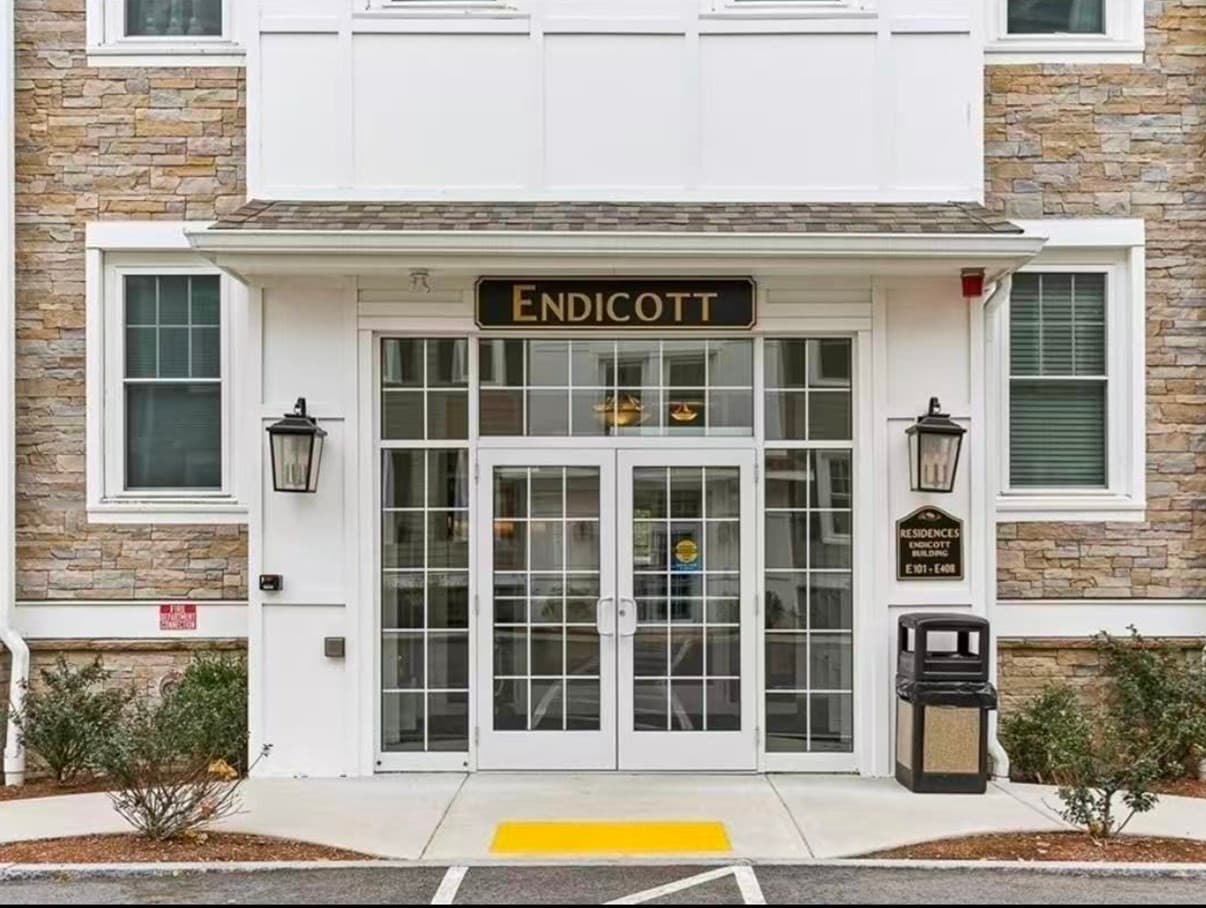 320 Middlesex Ave # E104, Medford MA 02155
