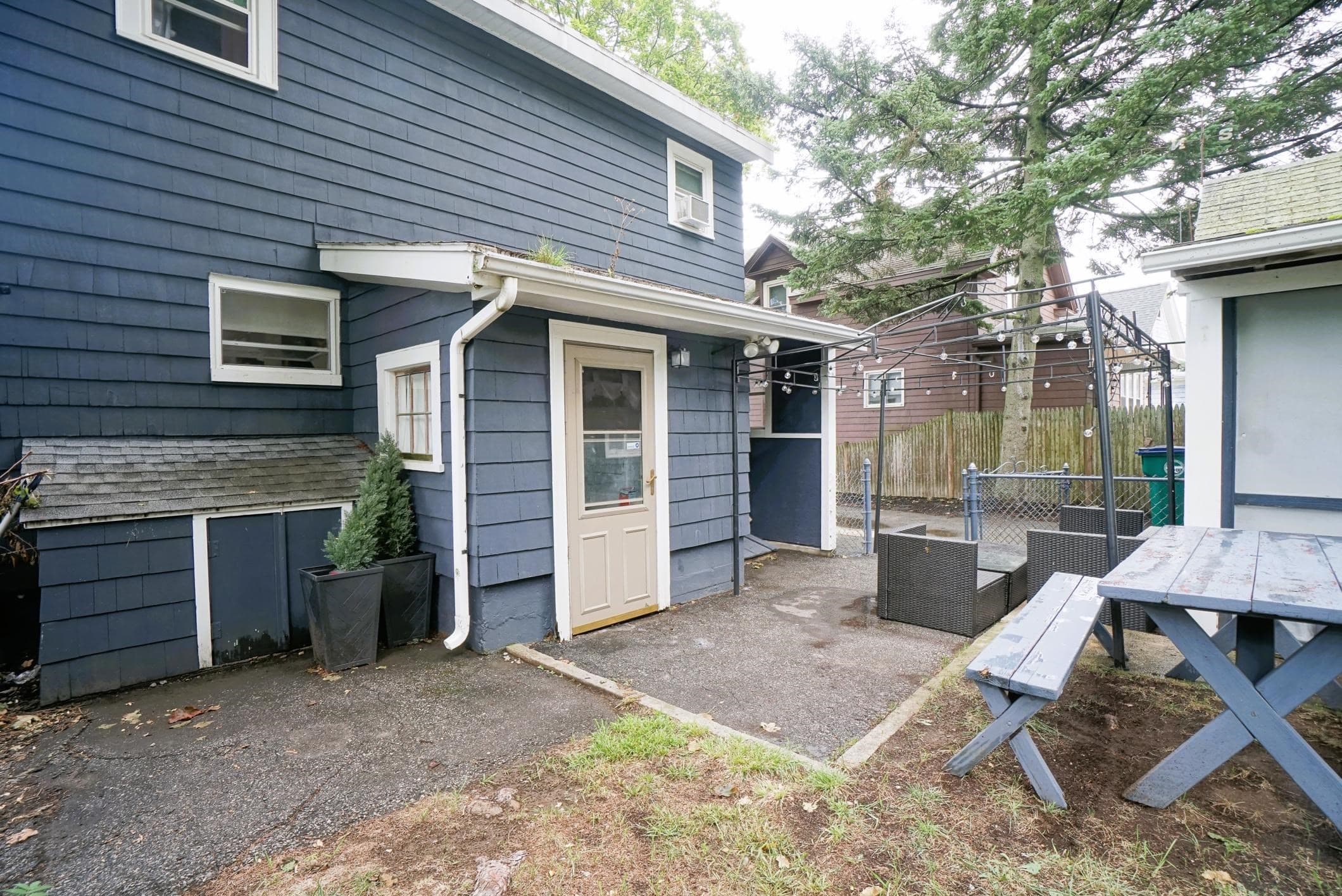 Single Family Residence at 12 Bailey St, Lynn MA 01904, Lynn, photo 37 of 42