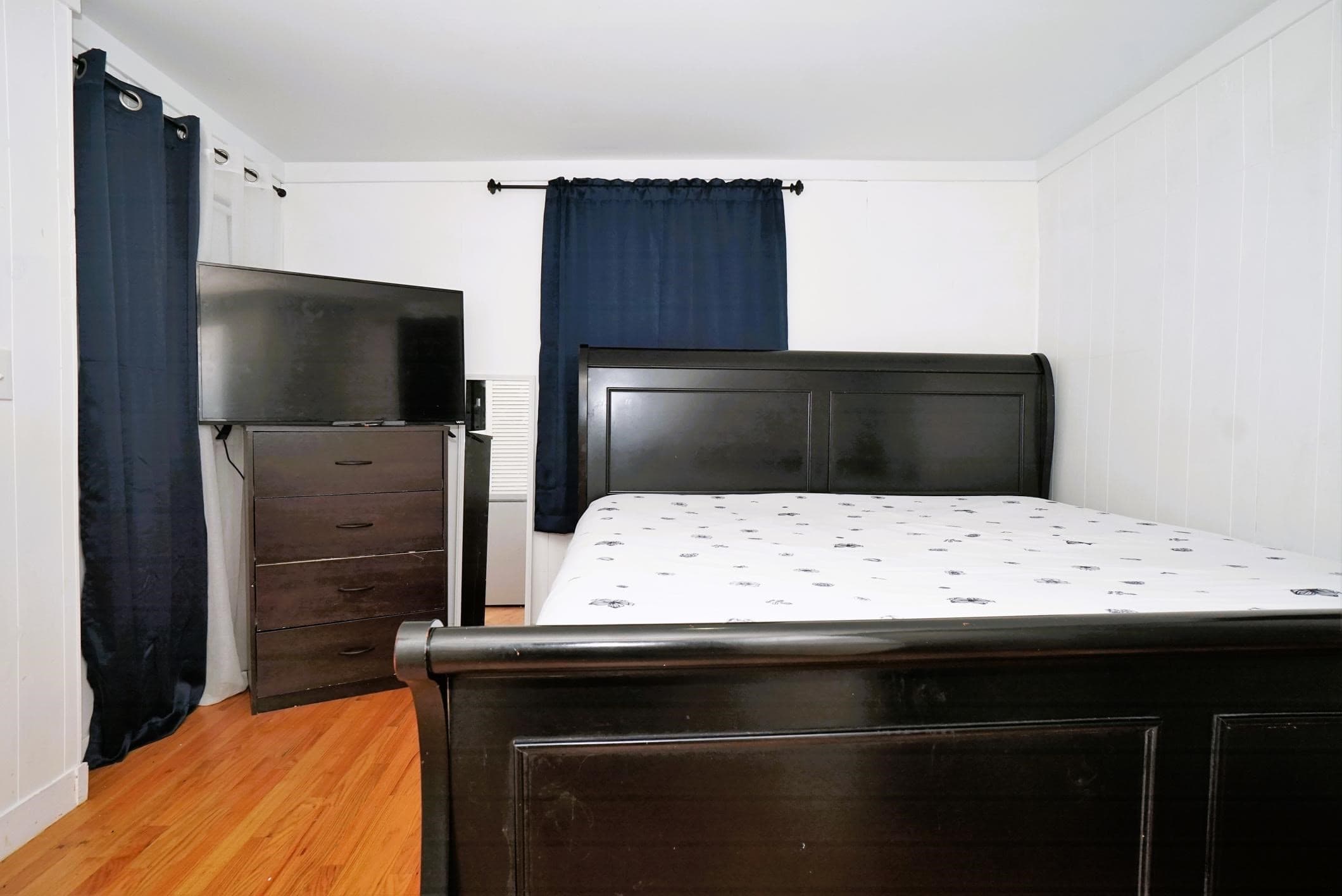 Single Family Residence at 12 Bailey St, Lynn MA 01904, Lynn, photo 15 of 42