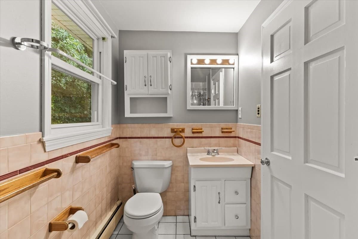 Single Family Residence at 67 Atkinson Drive, Bridgewater MA 02324, Bridgewater, photo 38 of 42