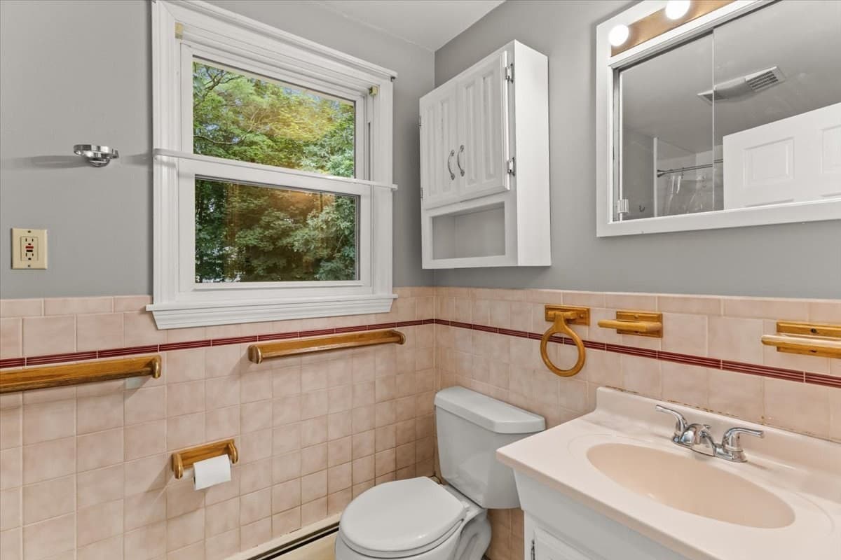 Single Family Residence at 67 Atkinson Drive, Bridgewater MA 02324, Bridgewater, photo 39 of 42