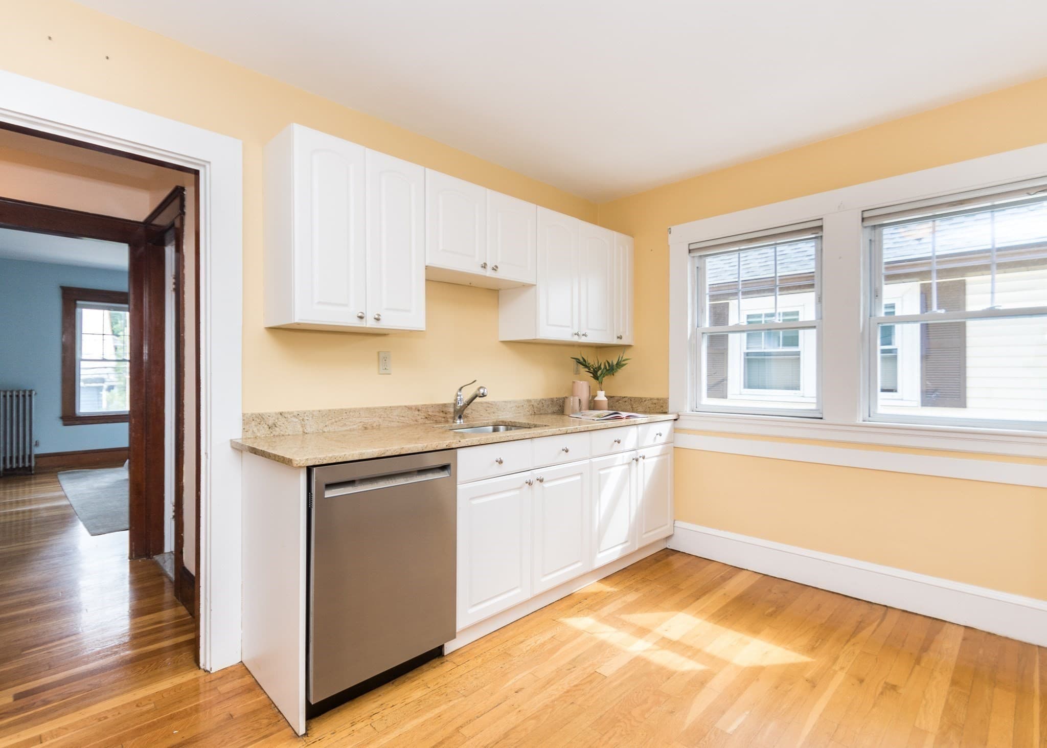 Condominium at 231 Lowell Street # 2, Waltham MA 02453, Waltham, photo 5 of 23
