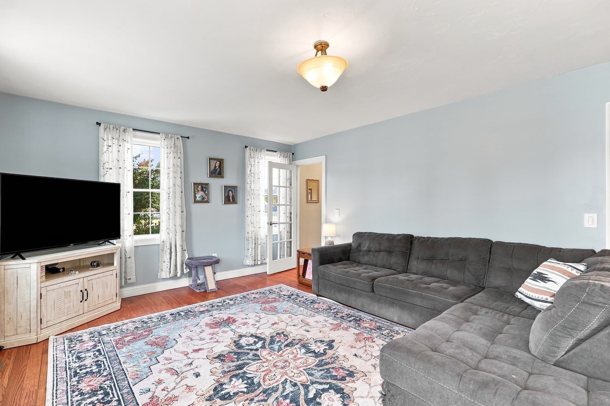 Single Family Residence at 50 Hannah Drive, Somerset MA 02726, photo 2 of 34