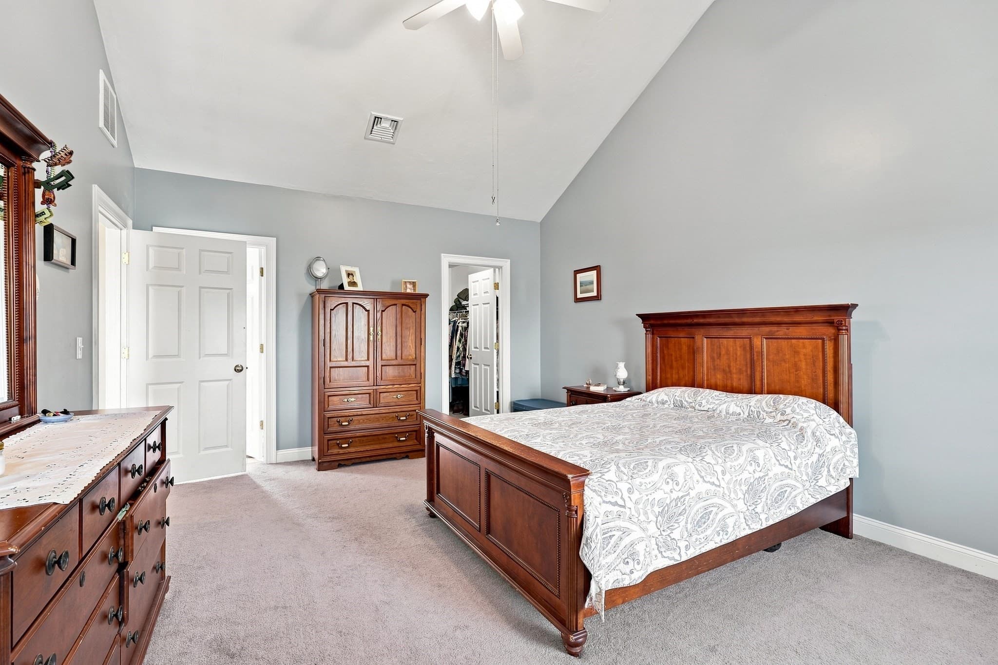 Single Family Residence at 50 Hannah Drive, Somerset MA 02726, photo 17 of 34