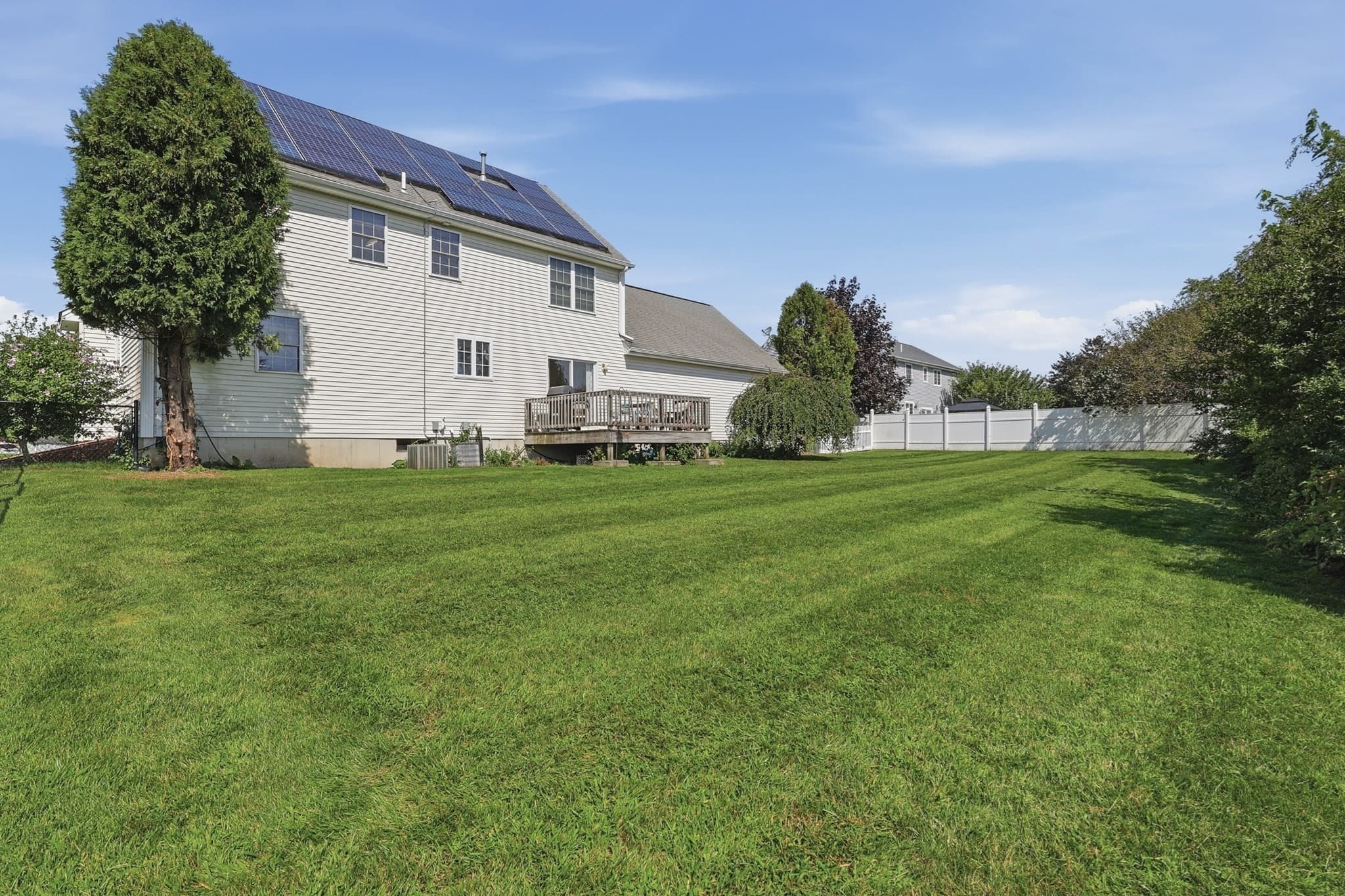 Single Family Residence at 50 Hannah Drive, Somerset MA 02726, photo 31 of 34