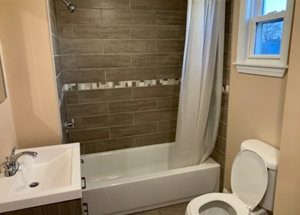 Apartment at 42 Hillside Ave # 3, Everett MA 02149, photo 17 of 22