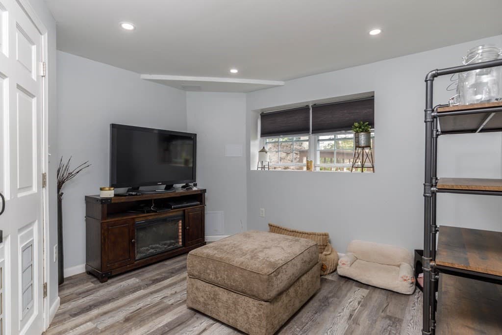 Single Family Residence at 127 Payson Street, Fitchburg MA 01420, Fitchburg, photo 12 of 16